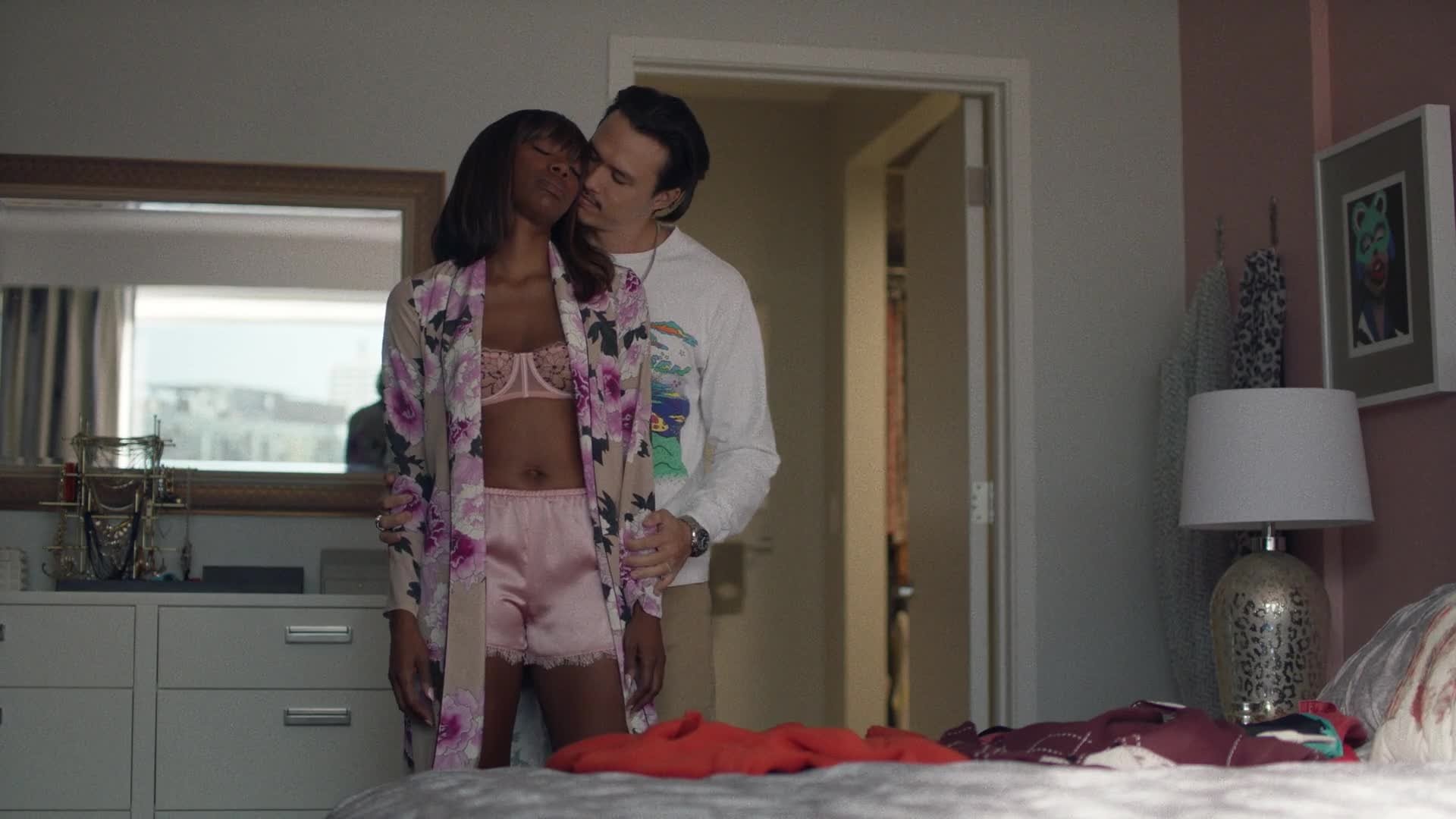 Insecure 2020  [S04E05] - Lowkey Movin' On