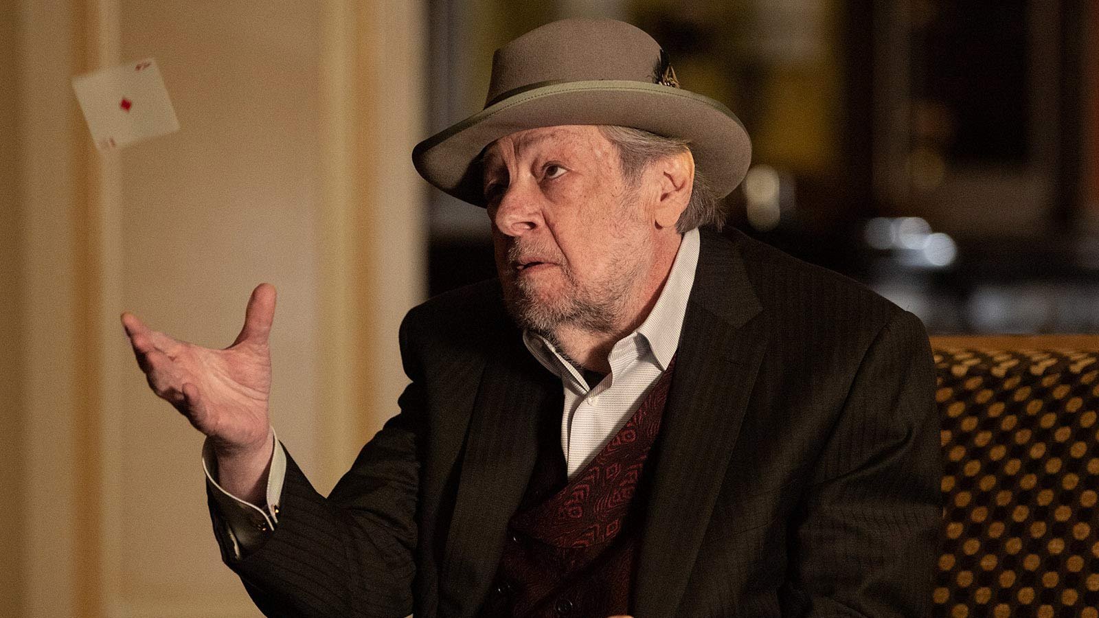 Sneaky Pete 2019  [S03E08] - The Sunshine Switcheroo