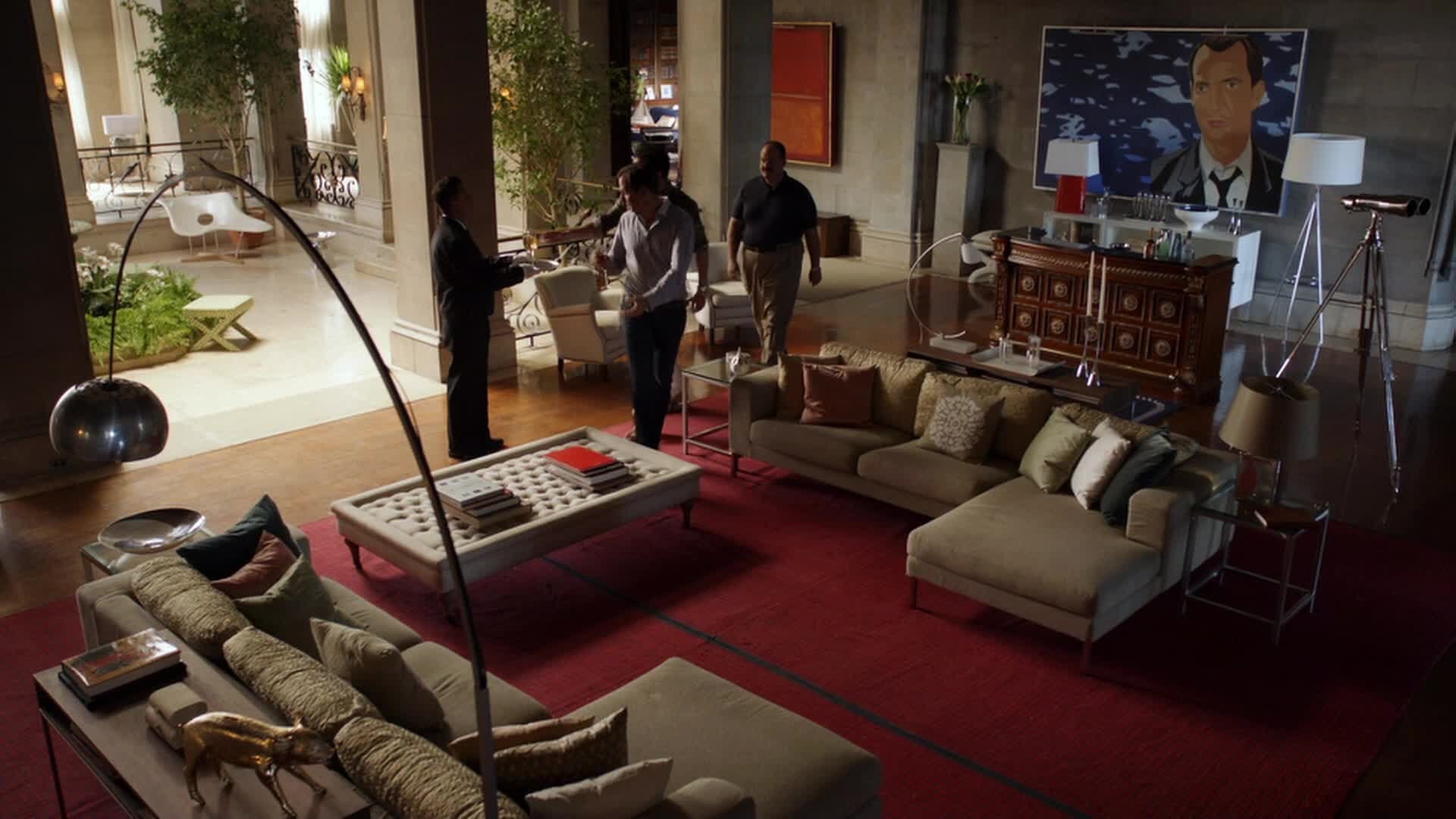 Running Wilde 2010  [S01E04] - The Junior Affair