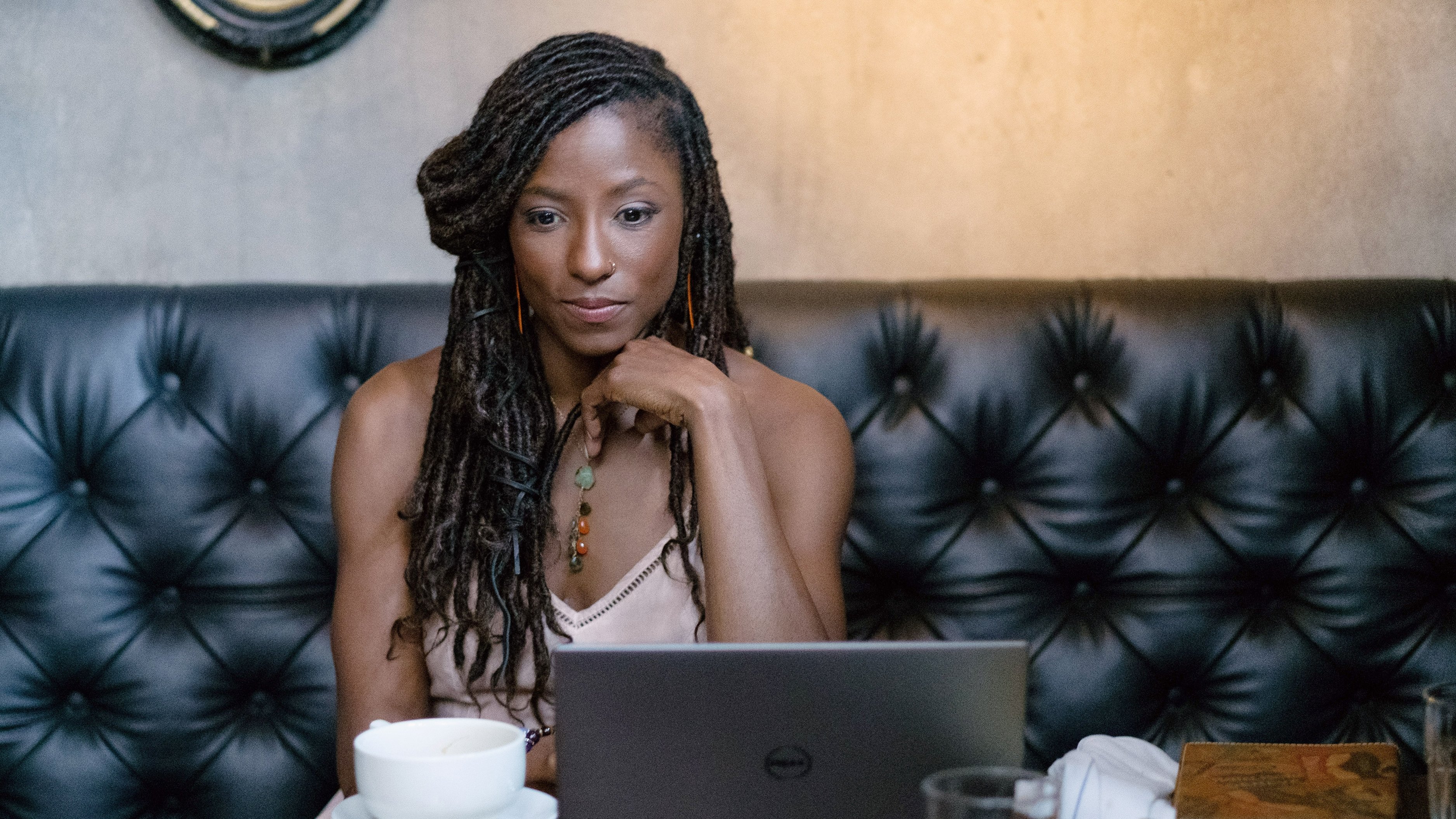 Queen Sugar 2017  [S02E03] - What Do I Care For Morning