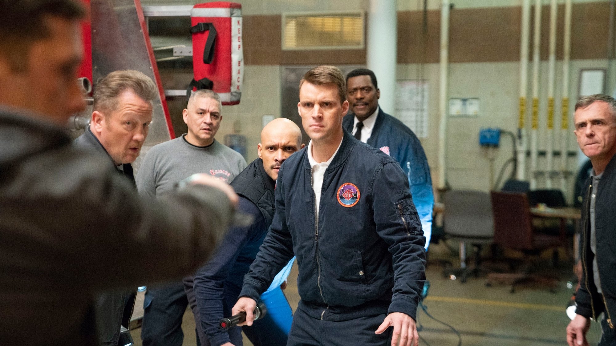 Chicago Fire 2018  [S07E19] - Until the Weather Breaks