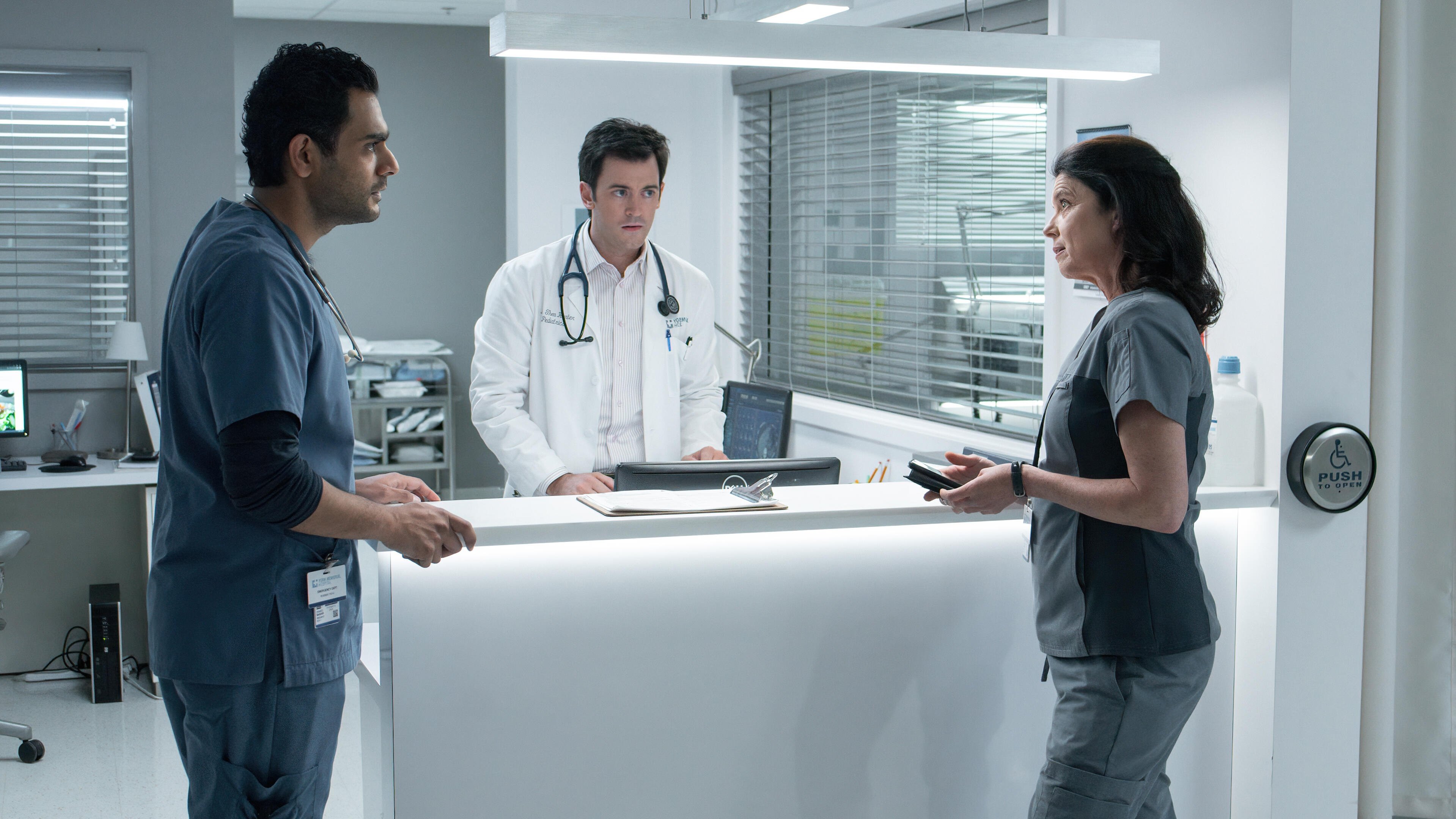 Transplant 2022  [S02E08] - Scars