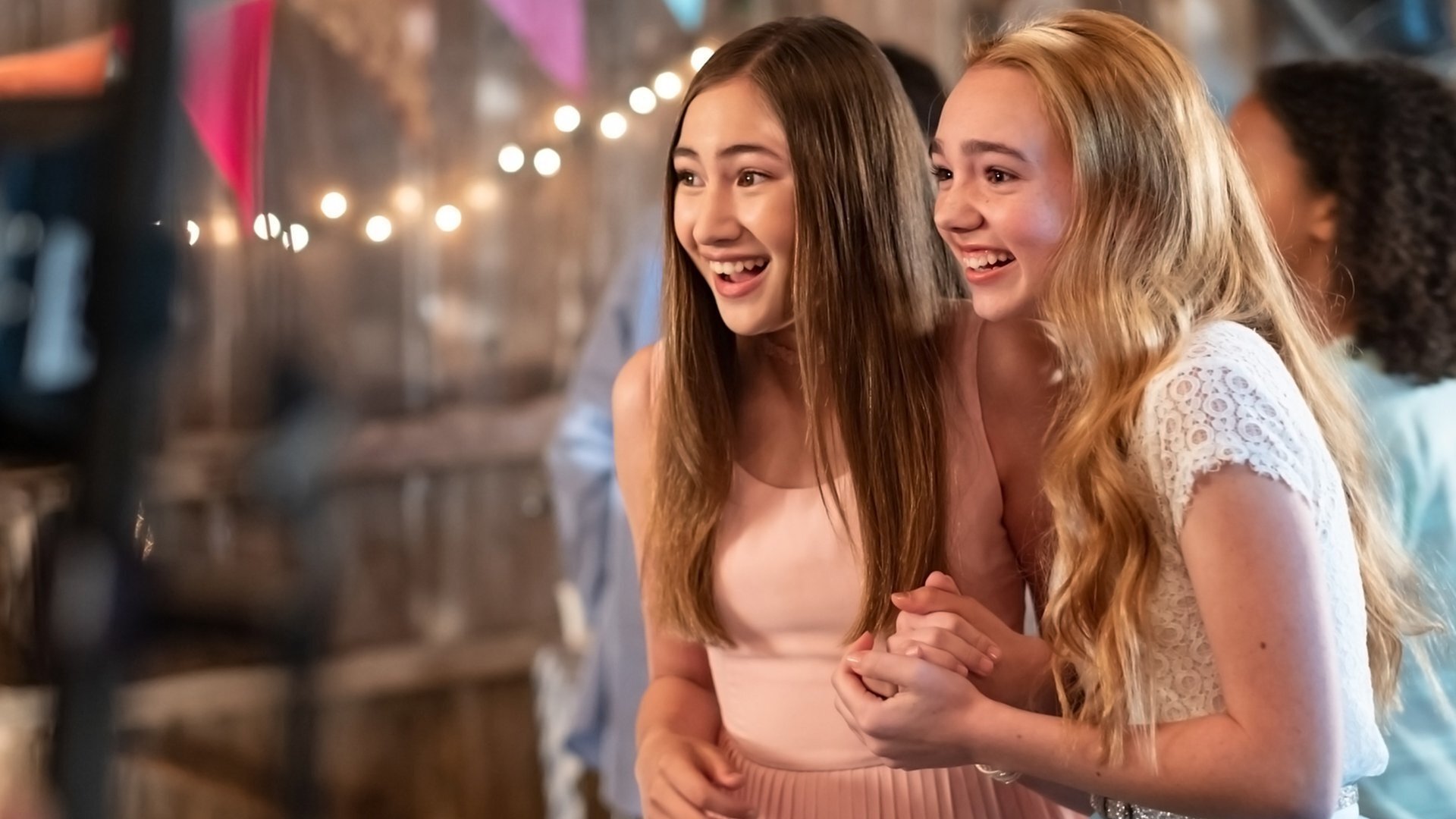 Holly Hobbie 2018  [S01E07] - The Birthday Basher