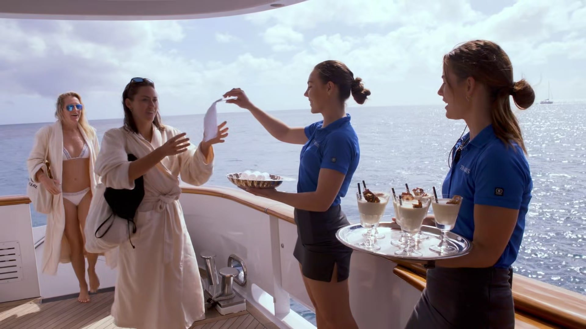 Below Deck Down Under 2022  [S01E15] - Nice Girls Finish Last