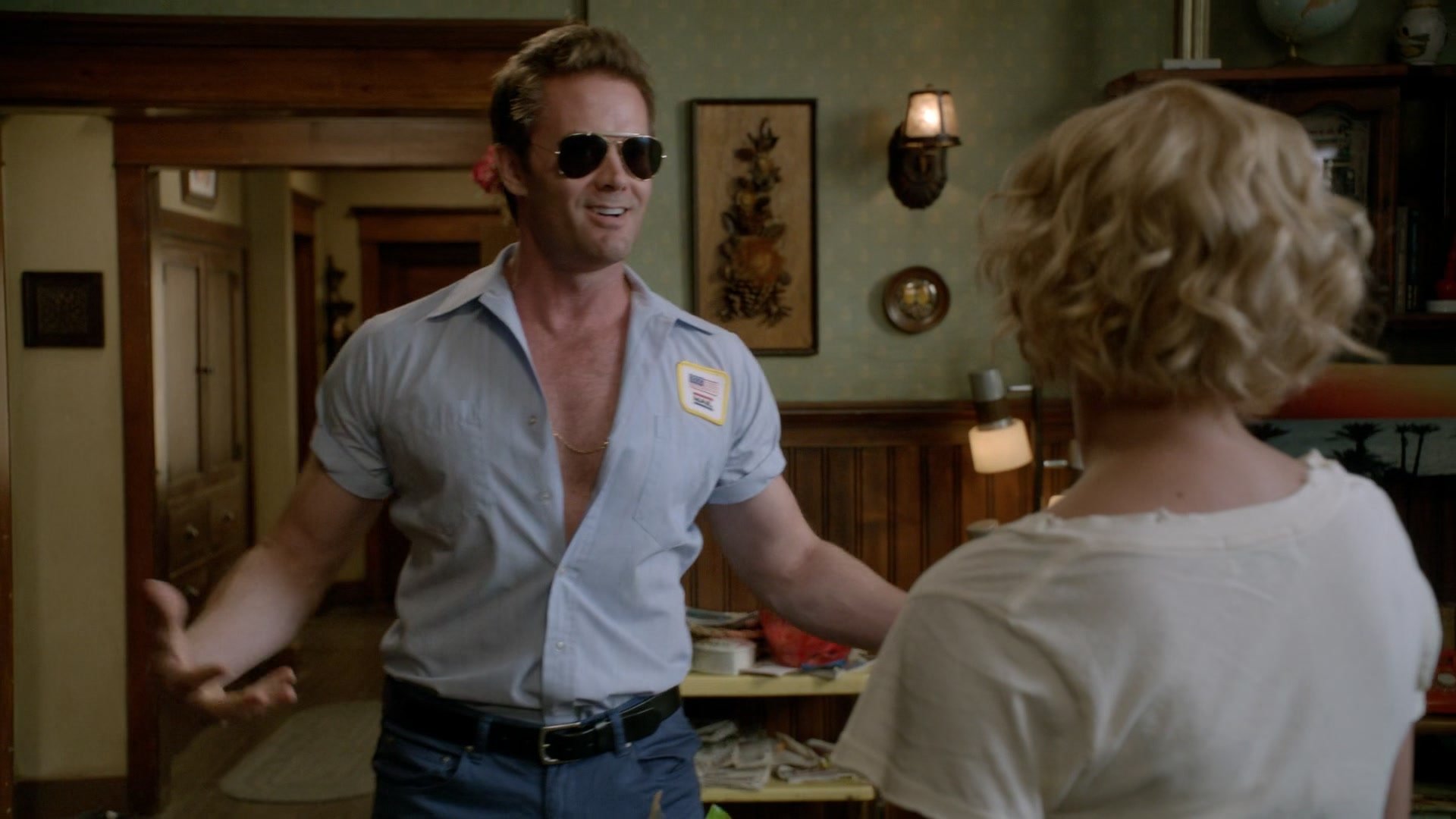 Raising Hope 2012  [S03E05] - Don't Ask, Don't Tell Me What to Do