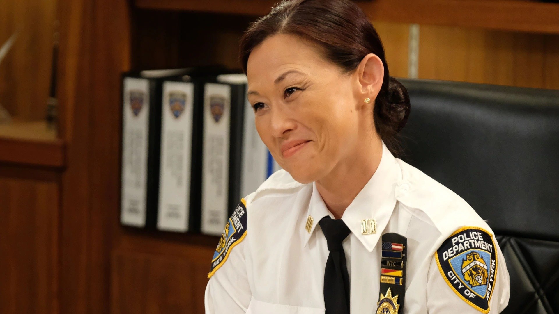 Brooklyn Nine-Nine 2020  [S07E02] - Captain Kim