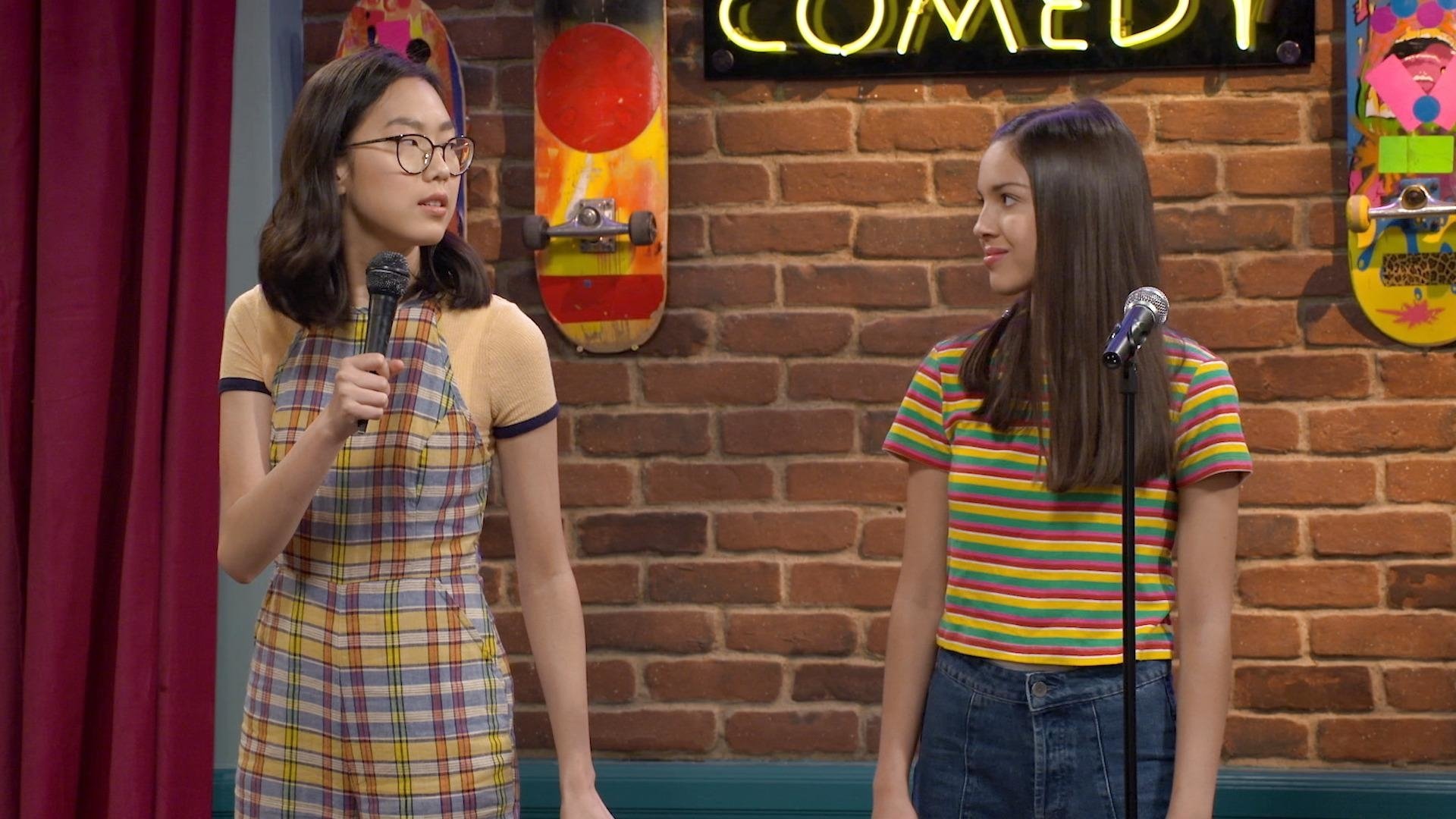 Bizaardvark 2018  [S03E18] - The Stand-Up Standoff