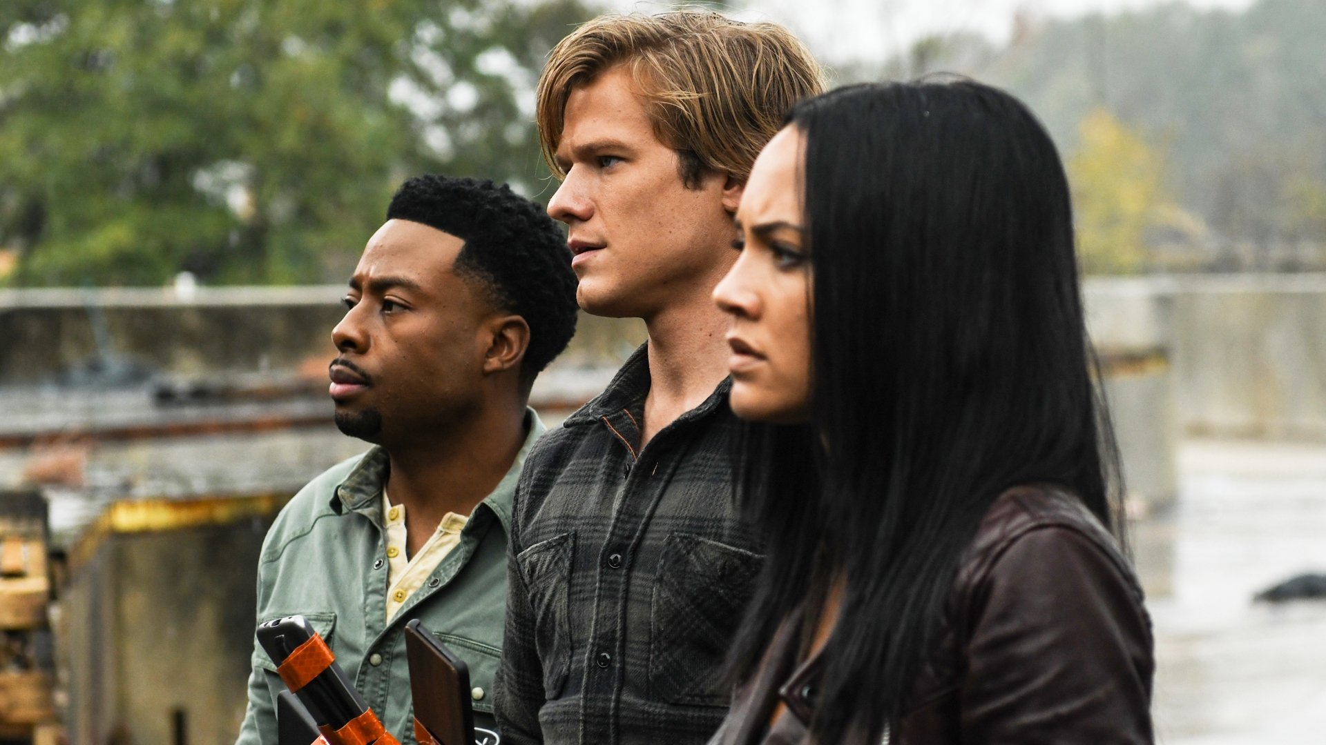 MacGyver 2018  [S03E12] - Fence + Suitcase + Americium-241