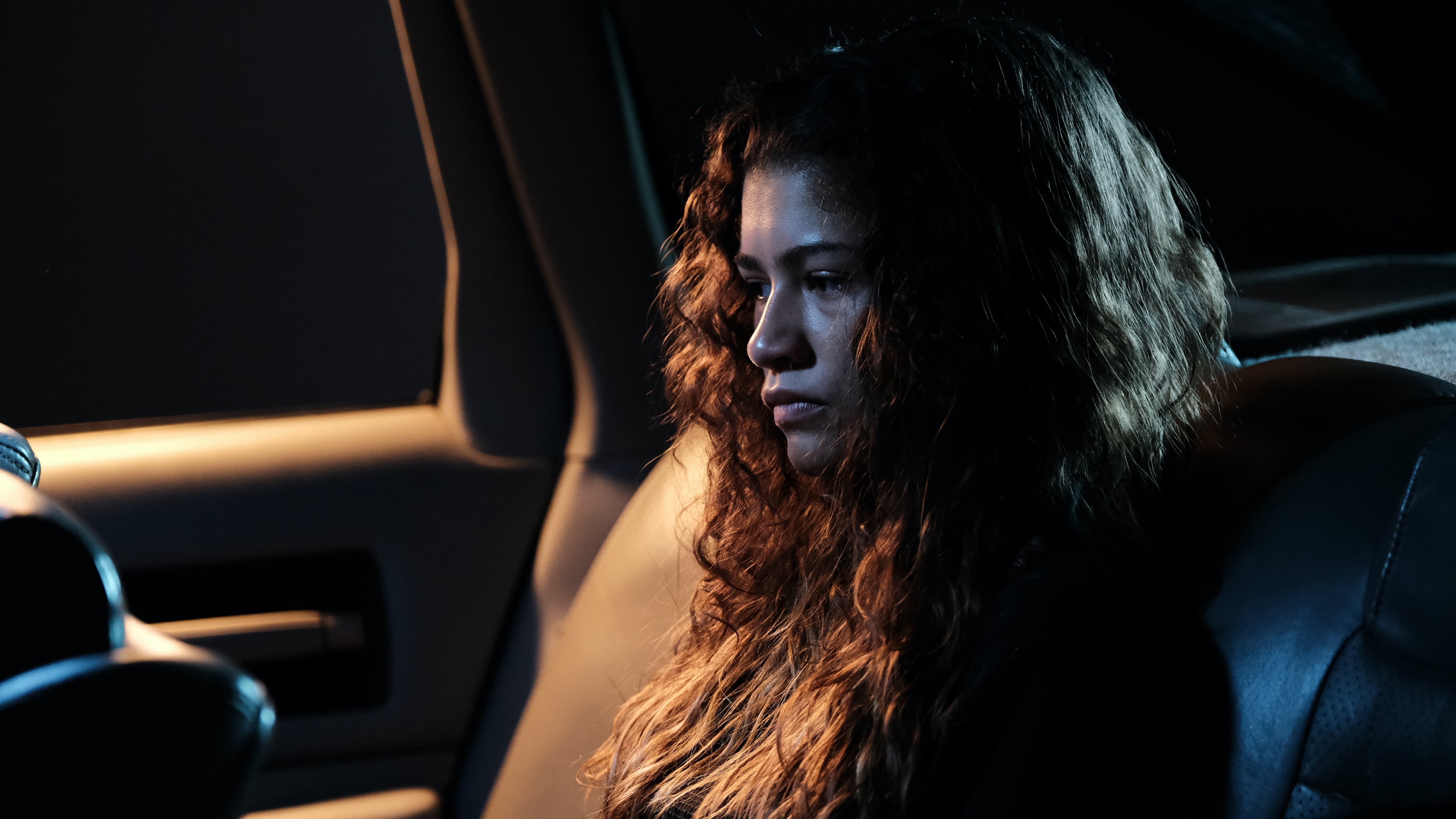 Euphoria 2022  [S02E01] - Trying to Get to Heaven Before They Close the Door
