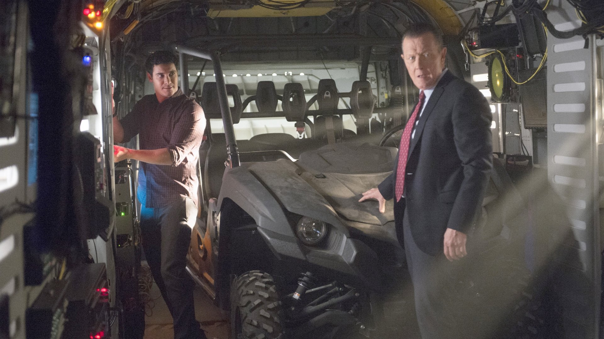 Scorpion 2015  [S02E08] - Area 51