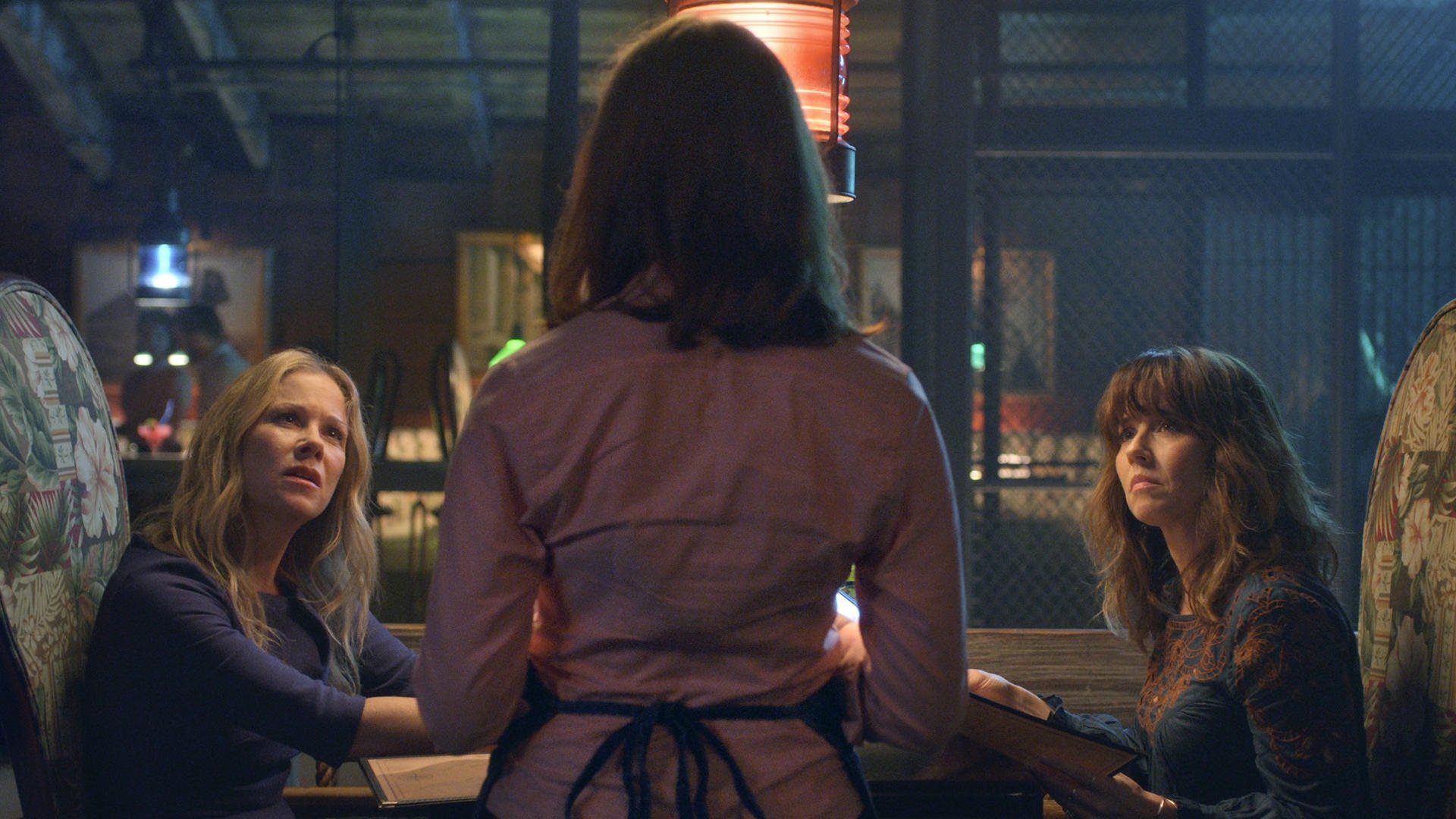 Dead to Me 2019  [S01E04] - I Can't Go Back