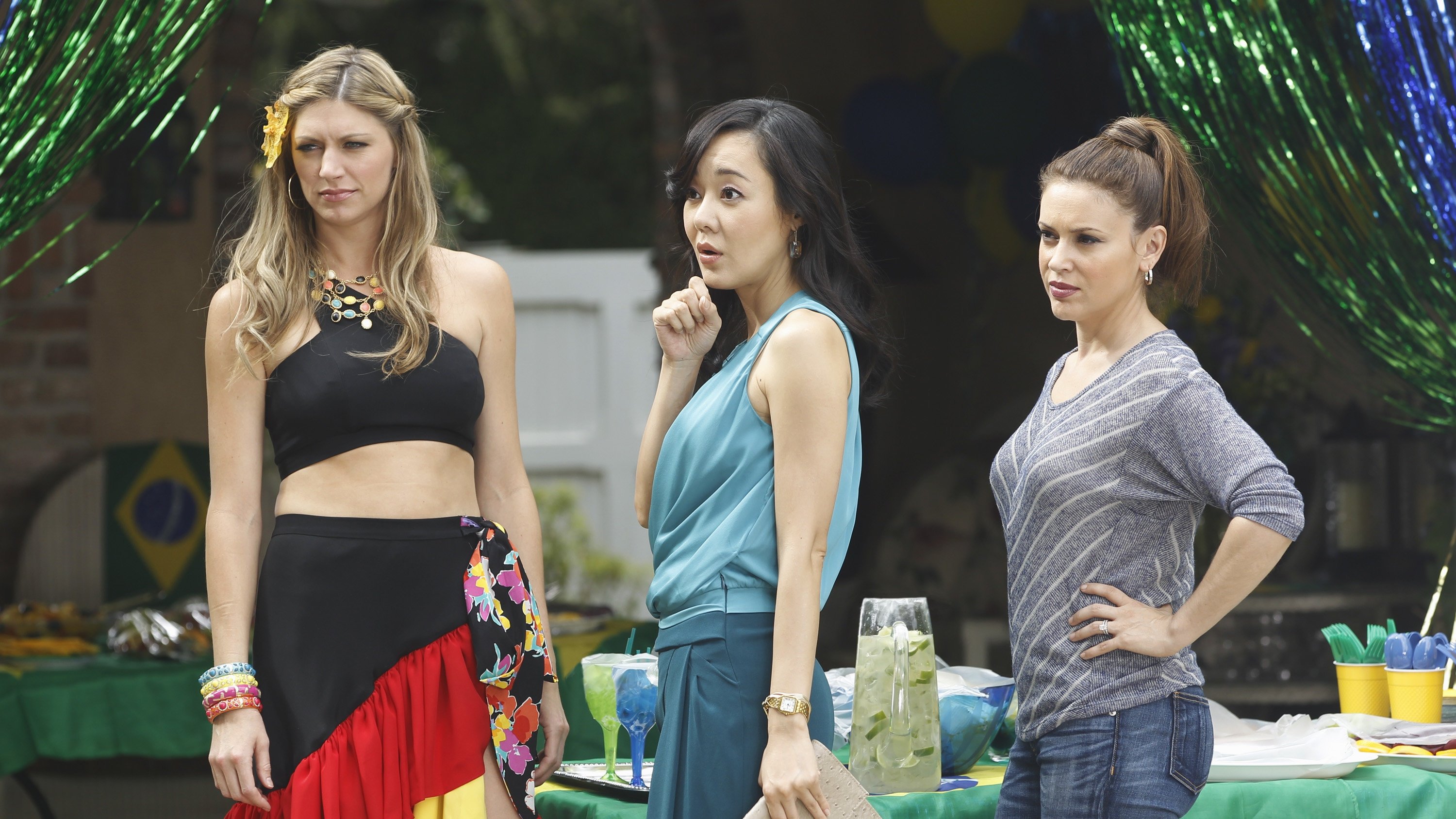 Mistresses 2013  [S01E09] - Guess Who's Coming to Dinner