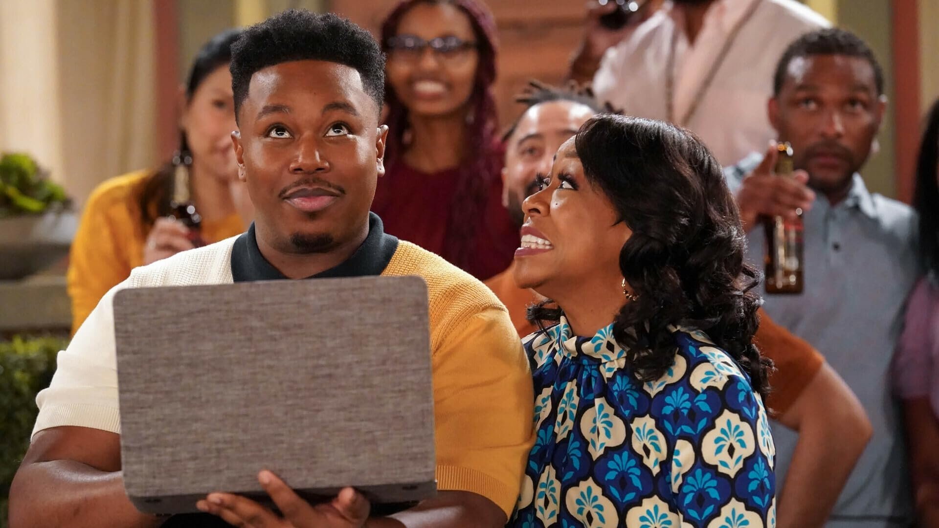 The Neighborhood 2024  [S06E09] - Welcome to the Name Drop