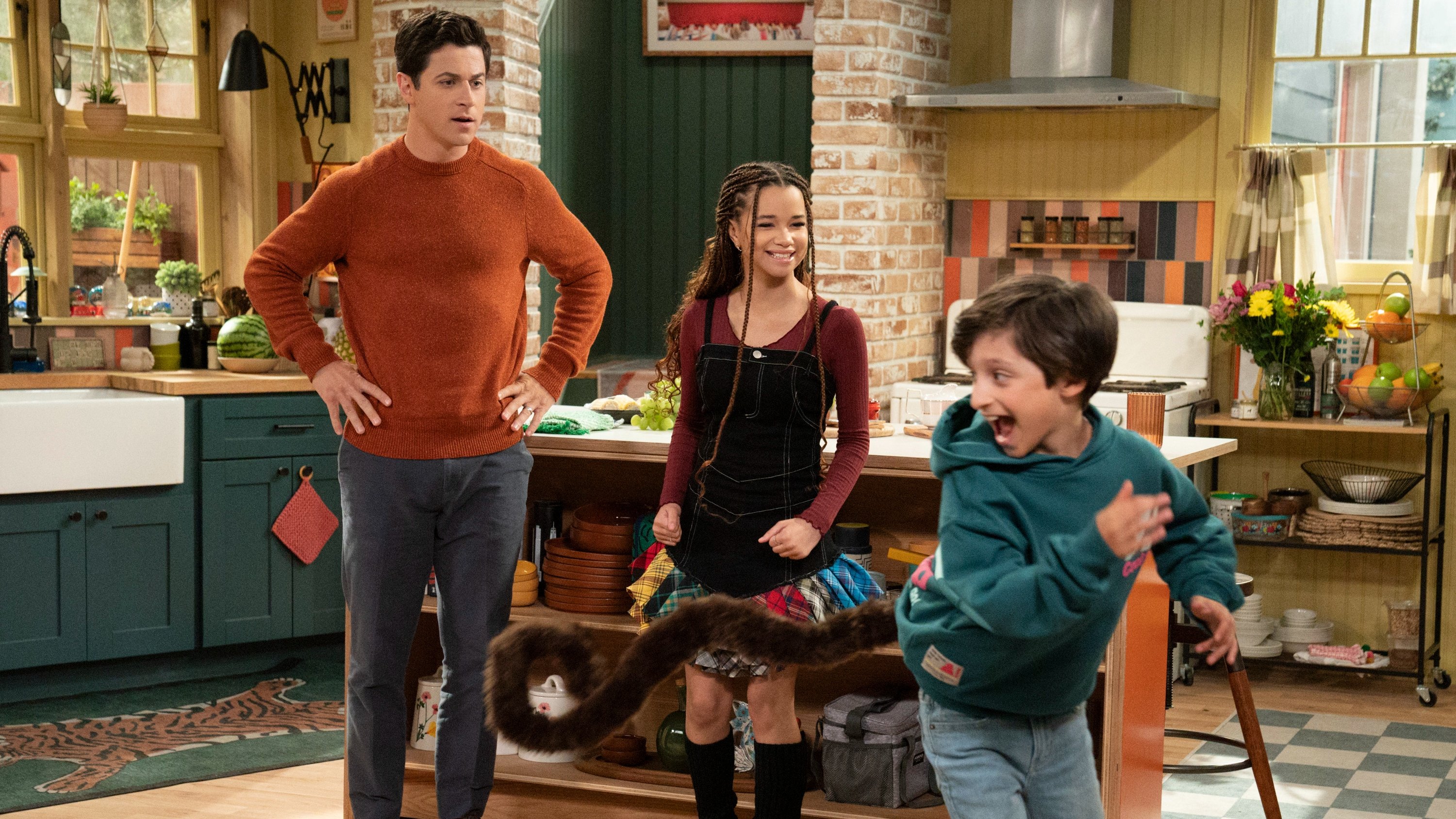Wizards Beyond Waverly Place 2024  [S01E03] - Saved by the Spell