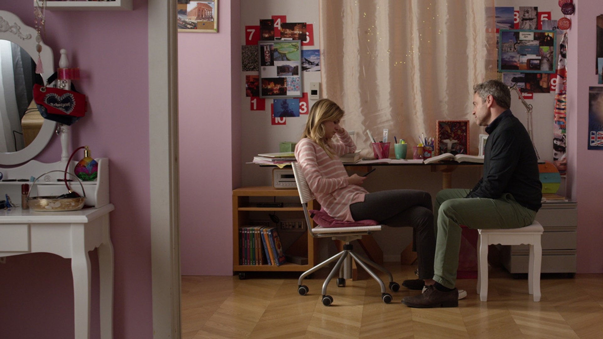 Baby 2018  [S01E02] - Puppet