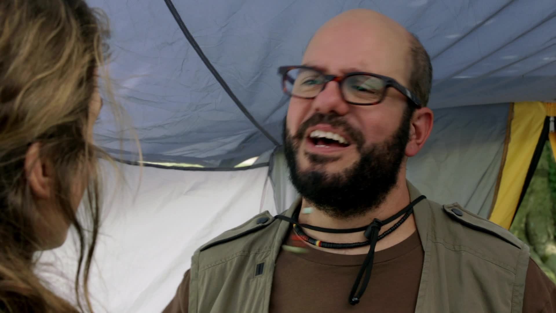Running Wilde 2010  [S01E01] - Wilde's Kingdom