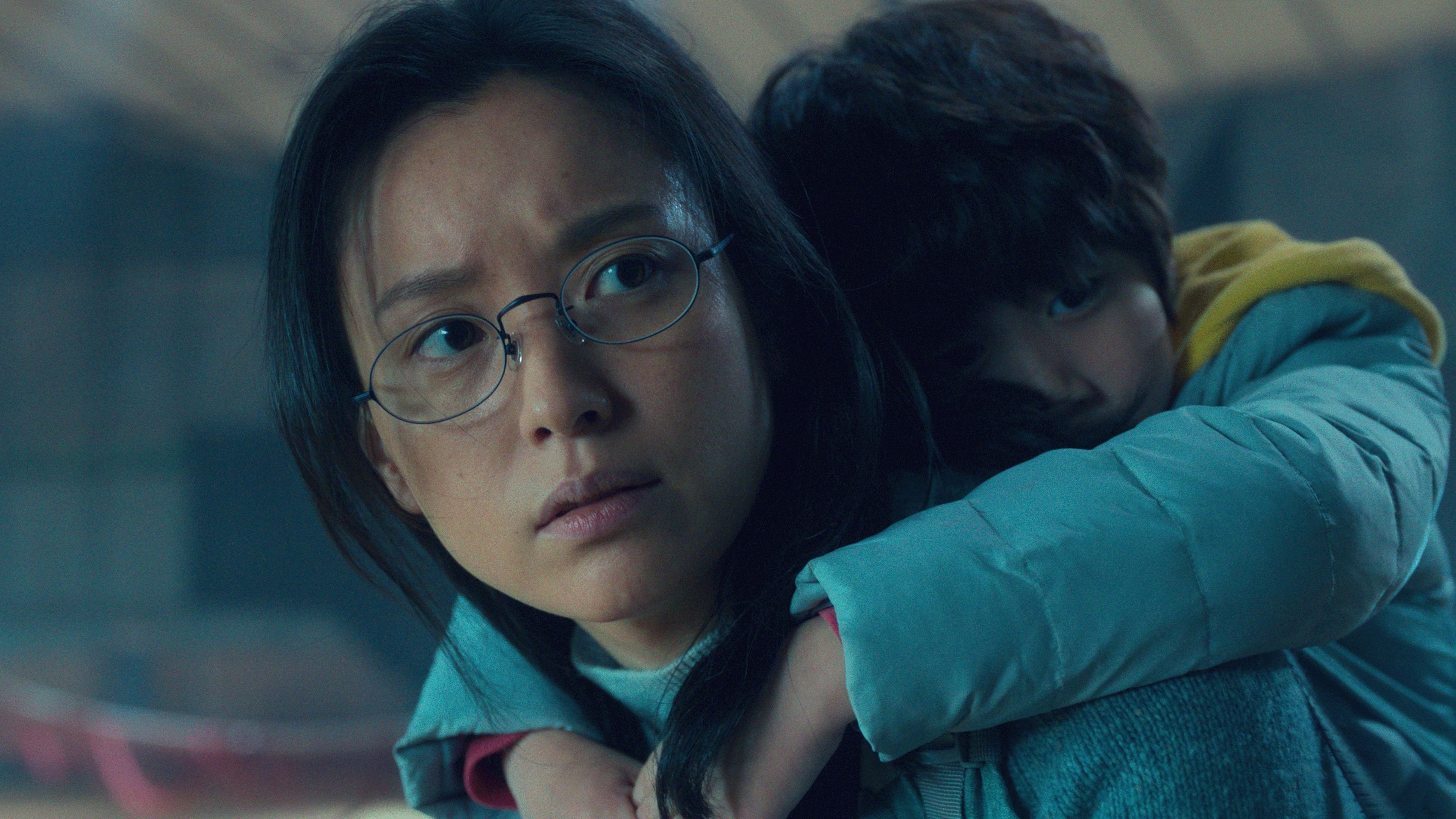 Moving 2023  [S01E02] - Booyang: Family Support, Levitation