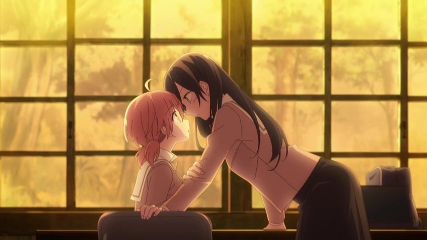 Bloom Into You 2018  [S01E04] - The Distance Between Fondness and Kisses / Not One of the Characters