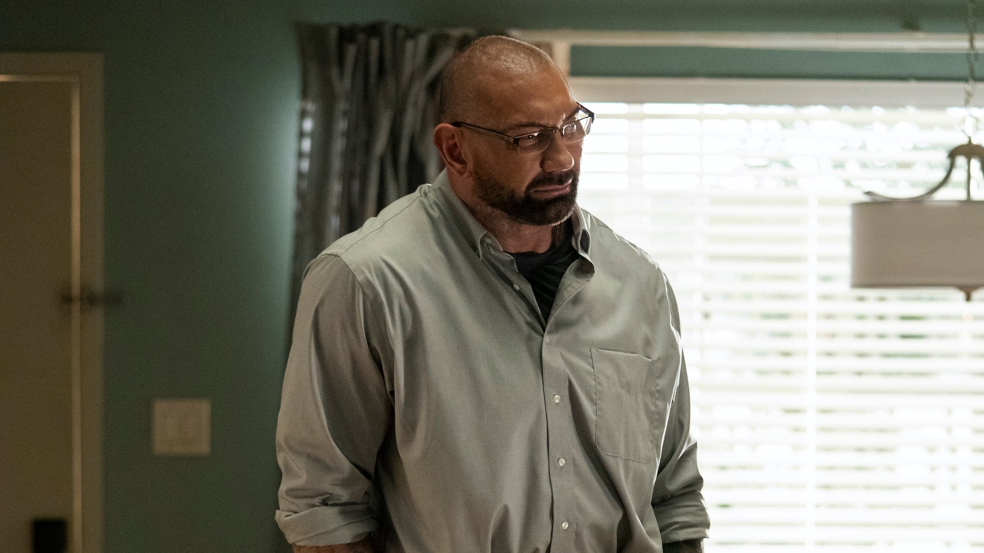 Room 104 2020  [S04E03] - Avalanche