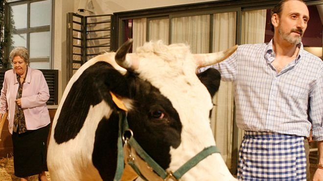 La que se avecina 2007  [S01E05] - Un romance, un marchoso y una vaca en el jardín