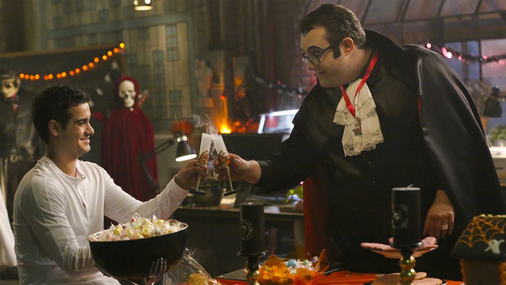 Scorpion 2016  [S03E06] - Bat Poop Crazy