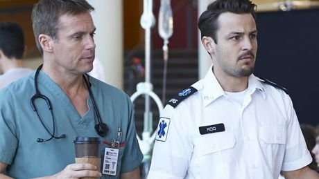 Saving Hope 2013  [S02E11] - En Bloc