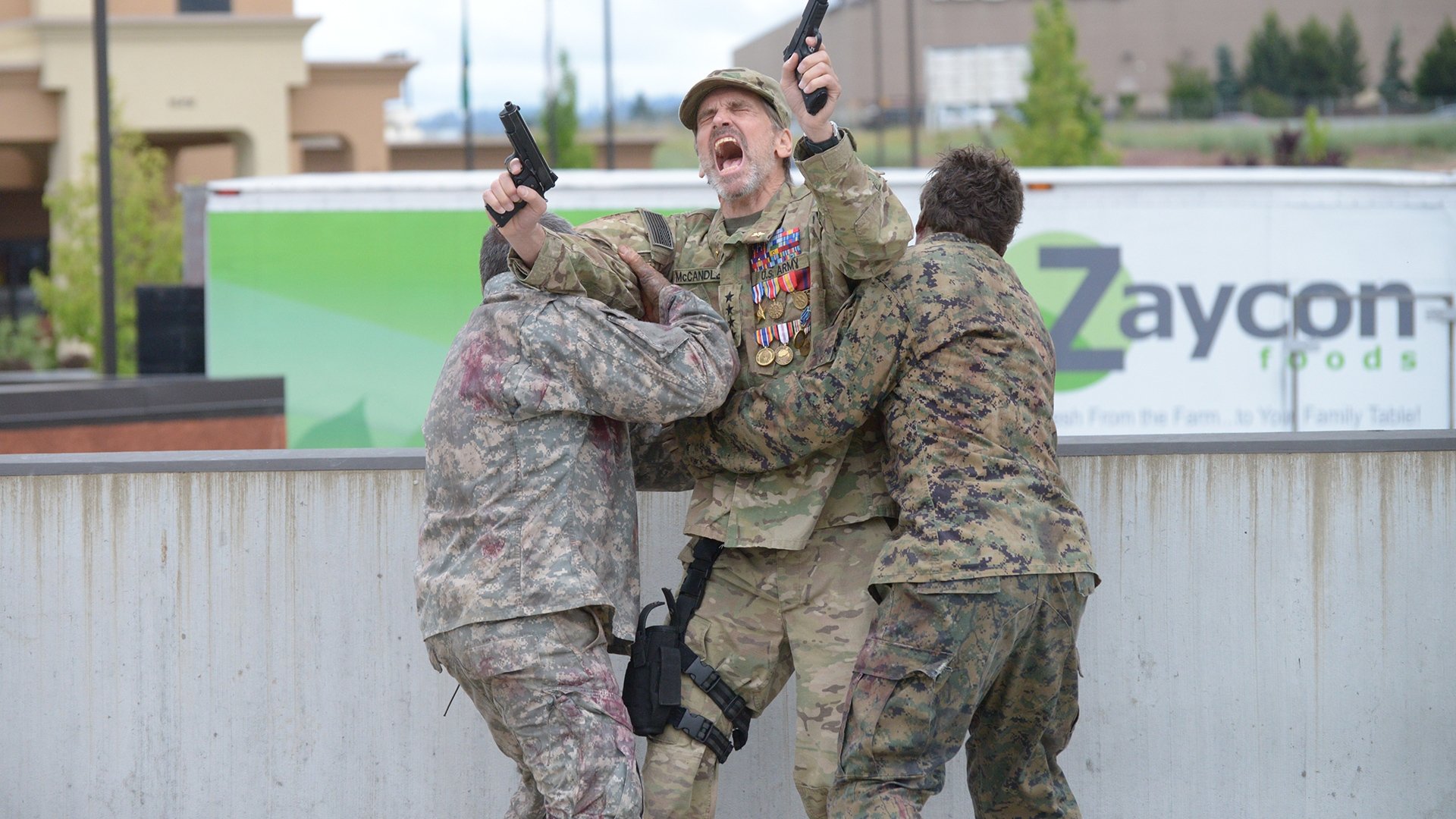 Z Nation 2014  [S01E04] - Full Metal Zombie