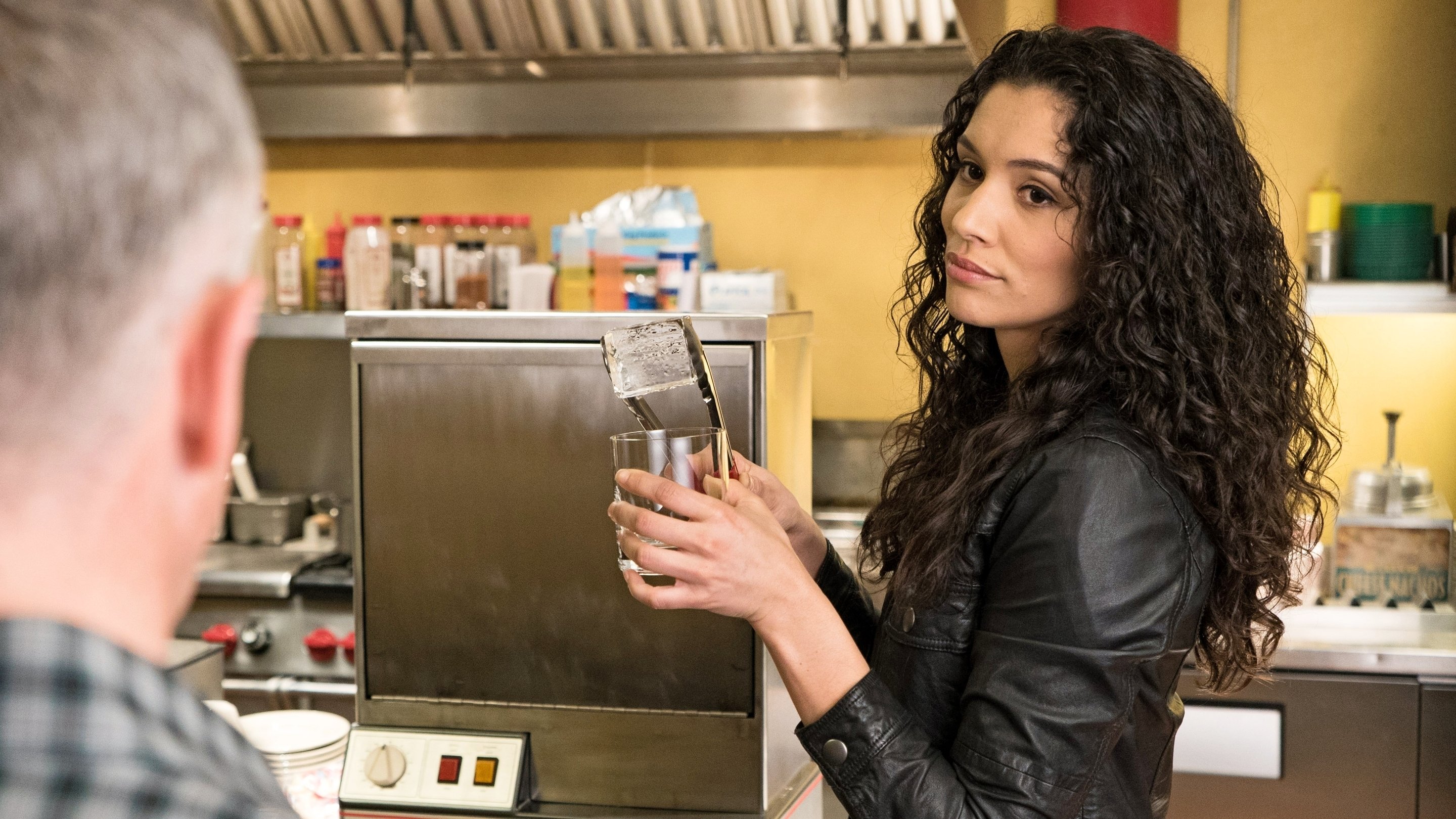 Chicago Fire 2015  [S04E21] - Kind of a Crazy Idea