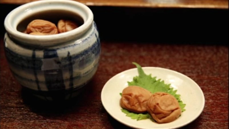 Midnight Diner: Tokyo Stories 2016  [S01E06] - Umeboshi and Plum Wine