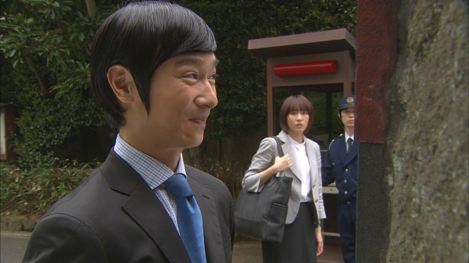 Legal High 2012  [S01E05] - The time limit is 7 days! Money or life!? Protect the corrupt politician