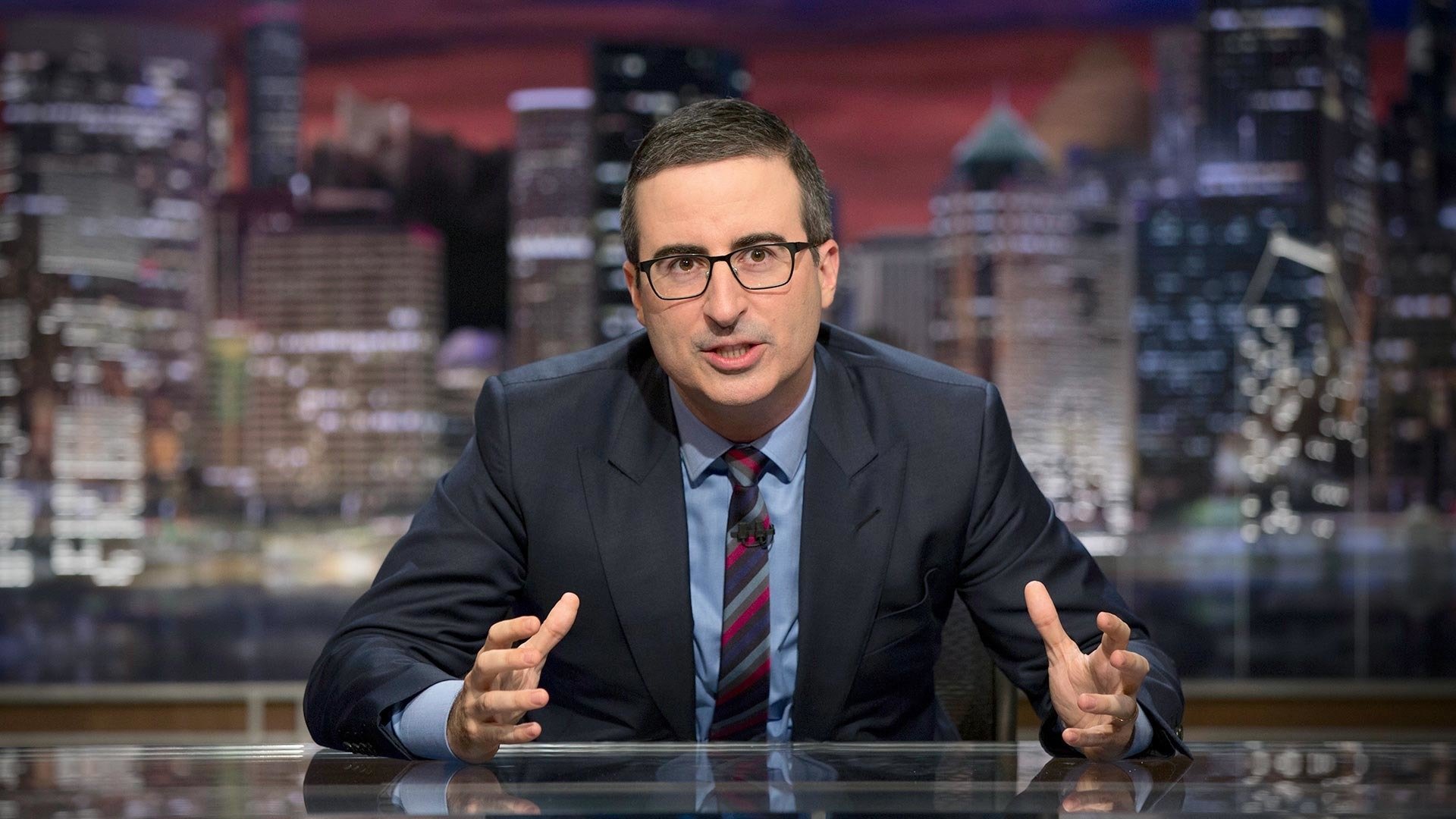 Last Week Tonight with John Oliver 2016  [S03E28] - School Segregation