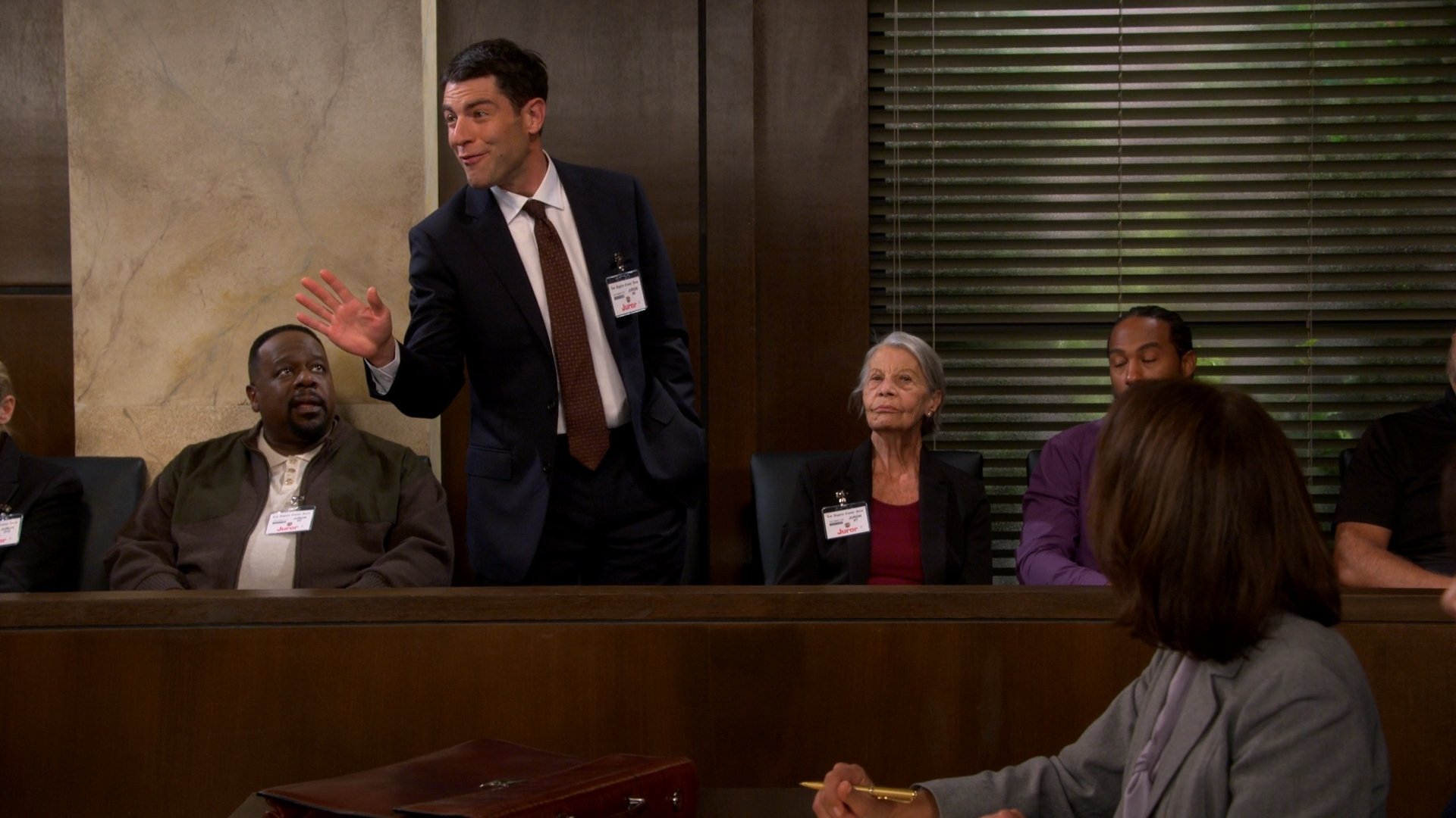 The Neighborhood 2021  [S04E10] - Welcome to Jury Duty