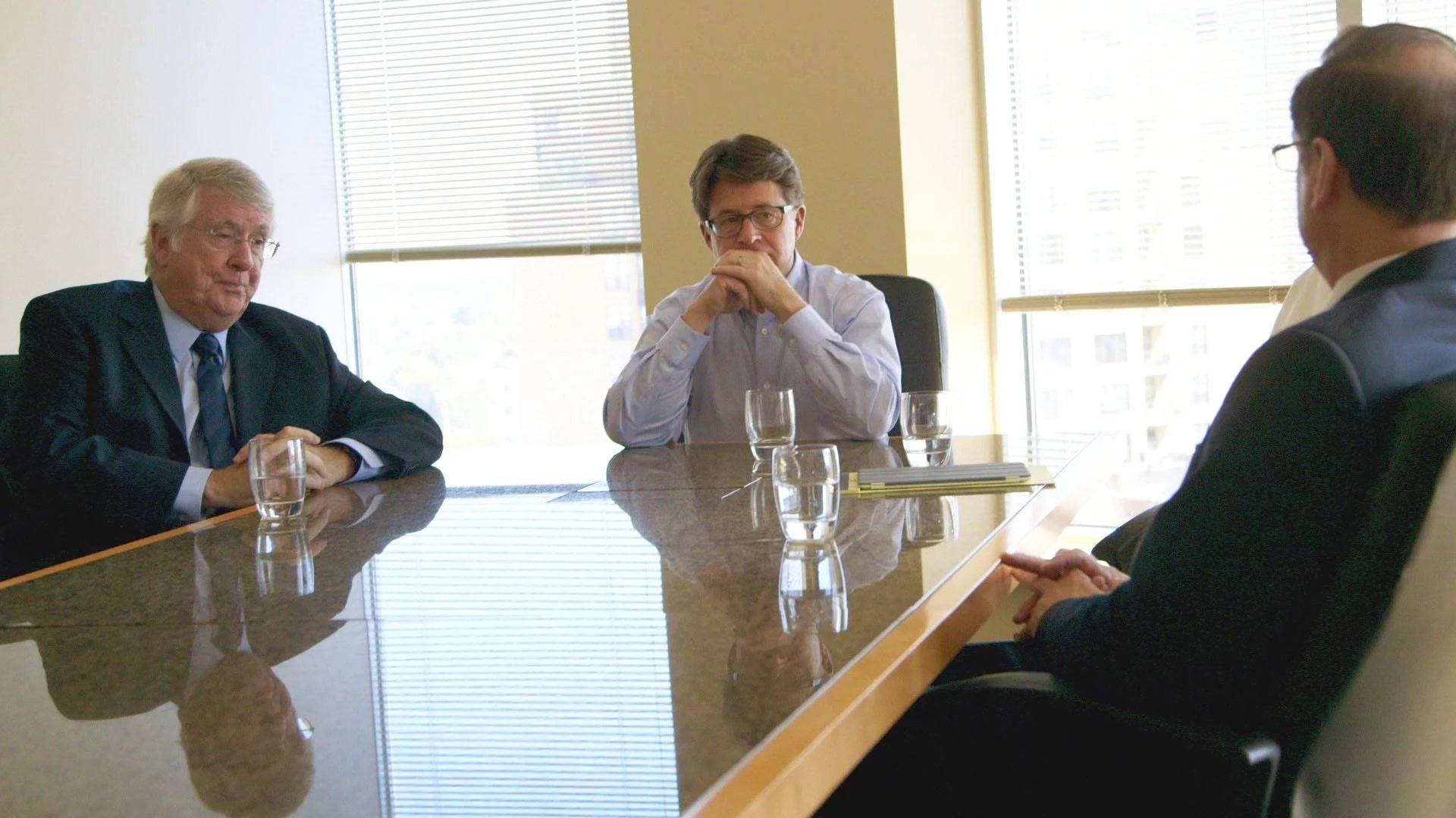 Making a Murderer 2015  [S01E10] - Fighting for their Lives