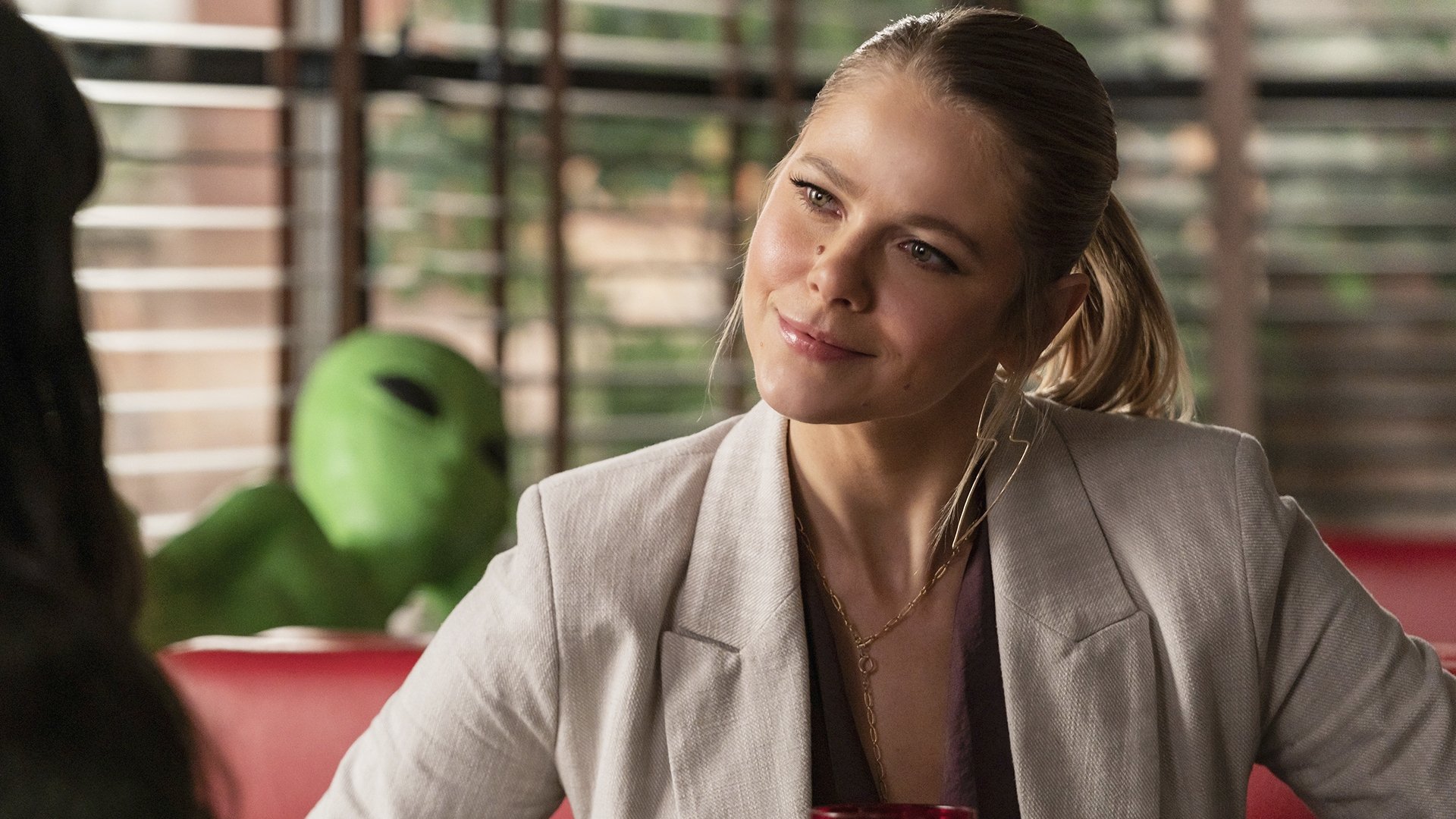 Roswell, New Mexico 2021  [S03E07] - Goodnight Elizabeth