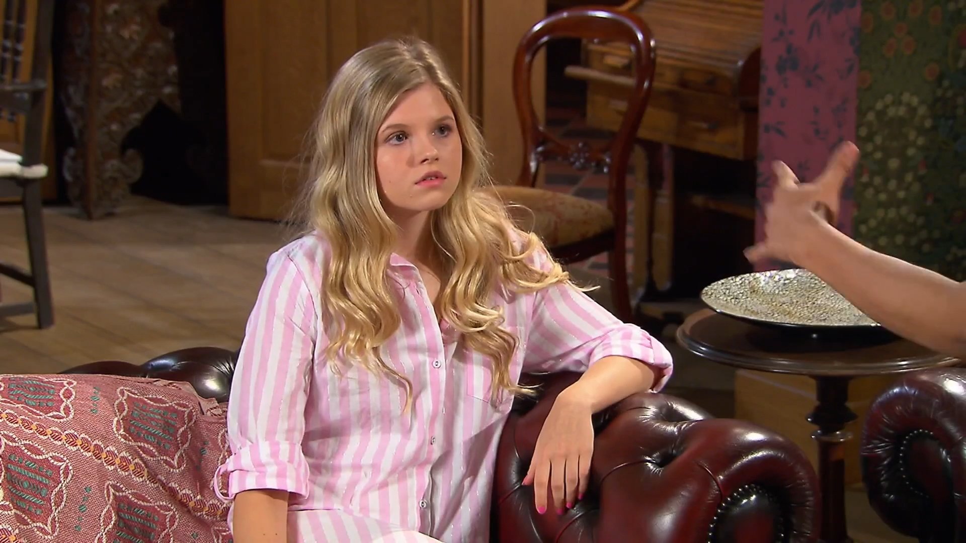 House of Anubis 2011  [S01E18] - House of Flames