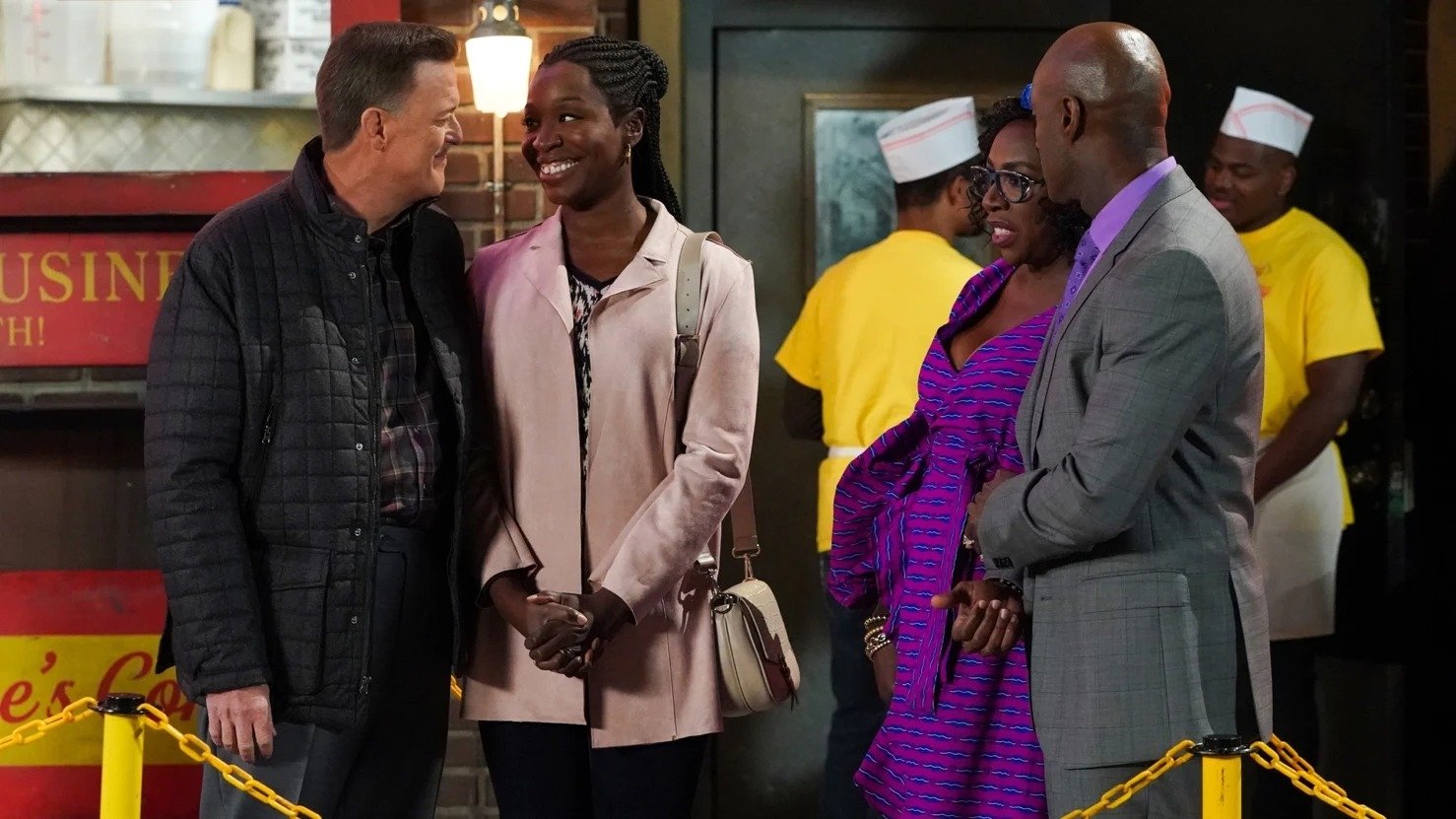 Bob Hearts Abishola 2021  [S03E18] - Greasy Underdog