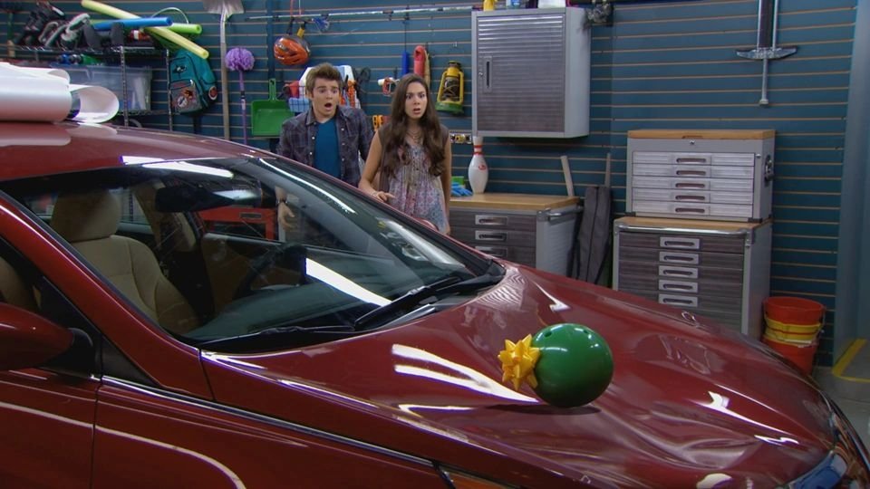 The Thundermans 2013  [S01E12] - Restaurant Crashers