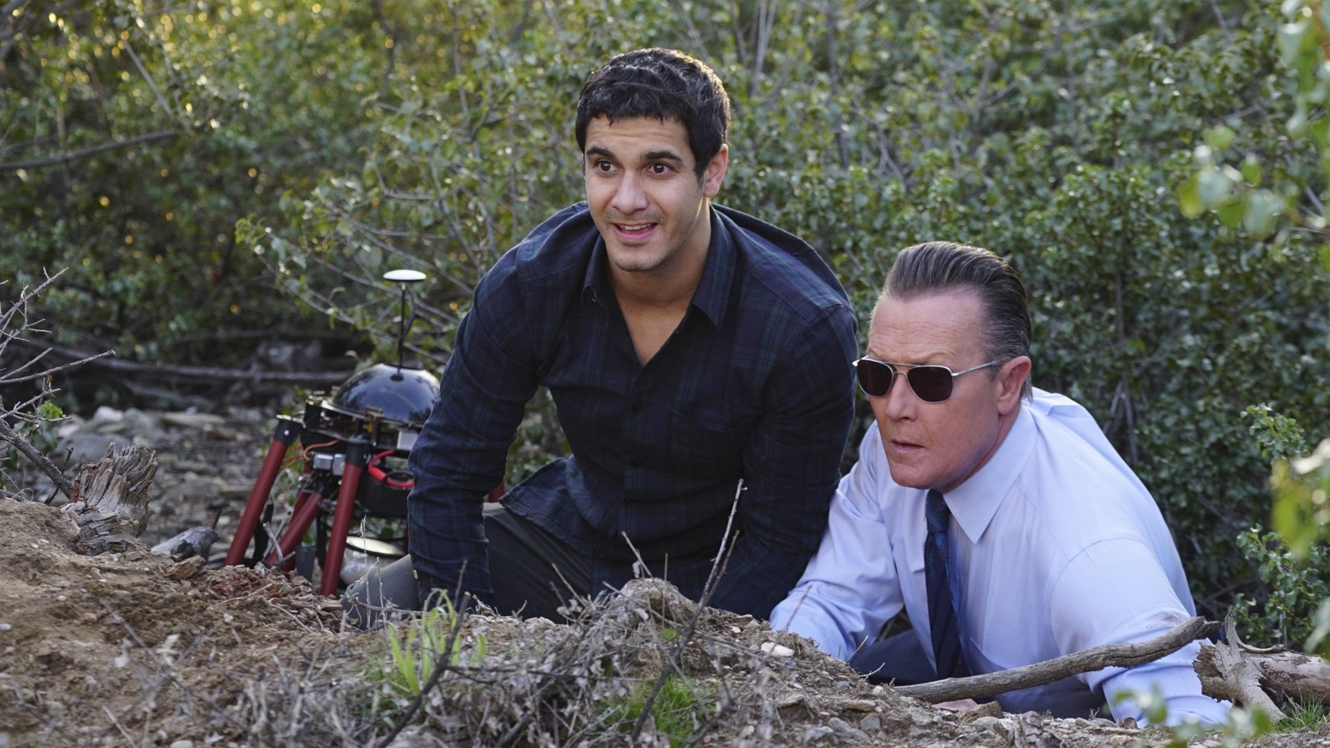 Scorpion 2015  [S02E17] - Adaptation