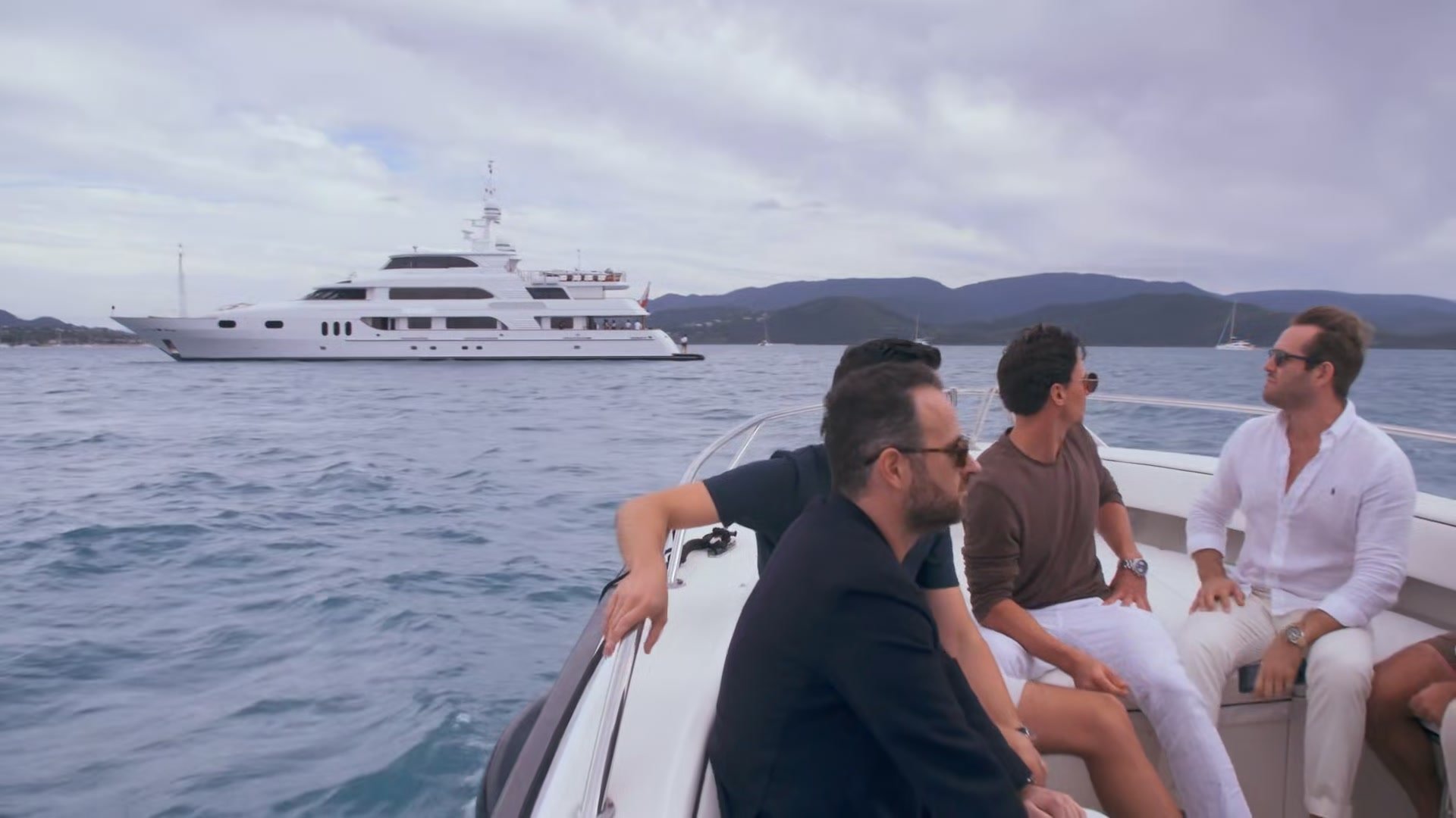 Below Deck Down Under 2022  [S01E09] - Squid Games