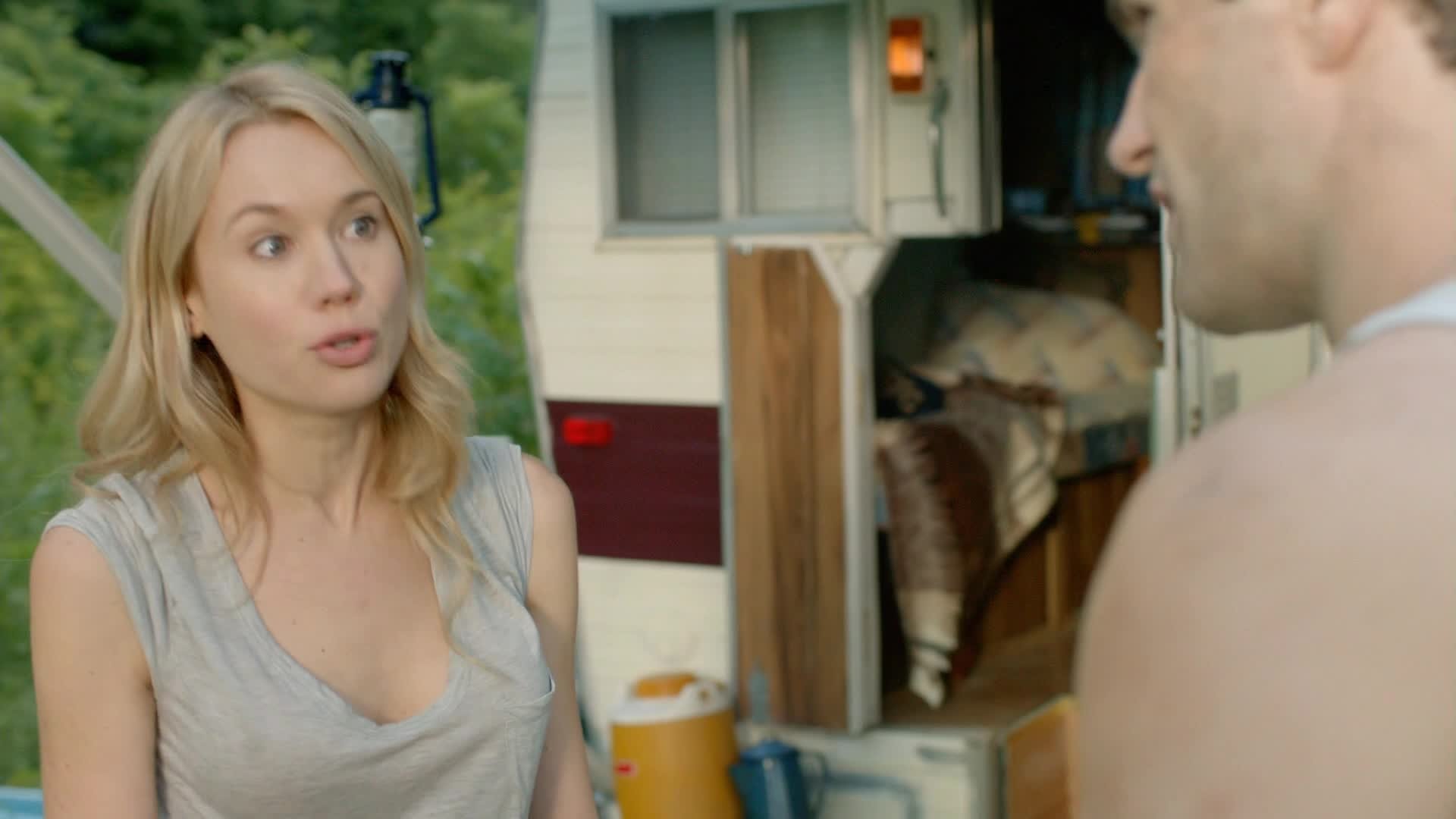 Being Human 2014  [S04E01] - Old Dogs, New Tricks