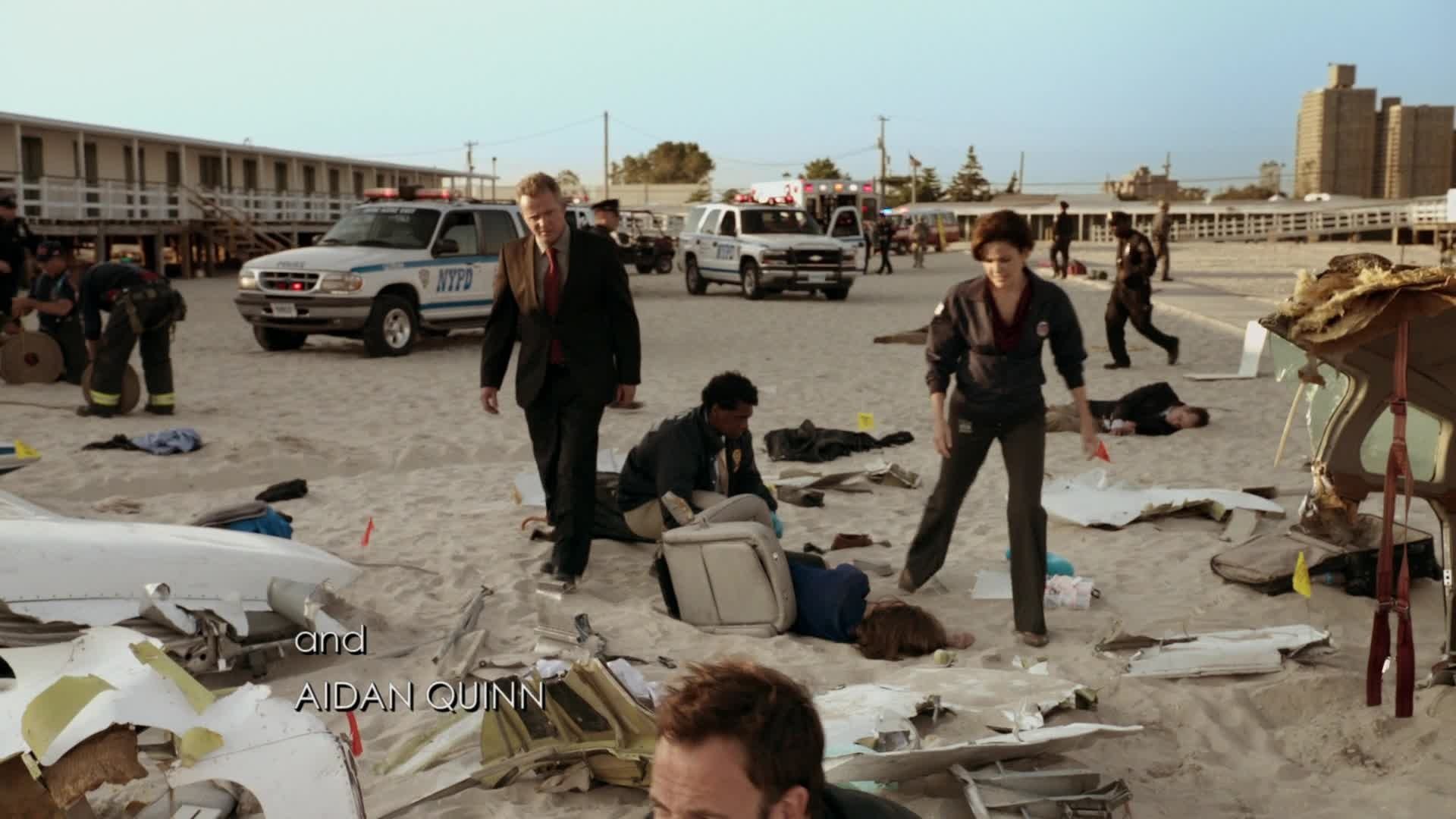 Elementary 2012  [S01E06] - Flight Risk
