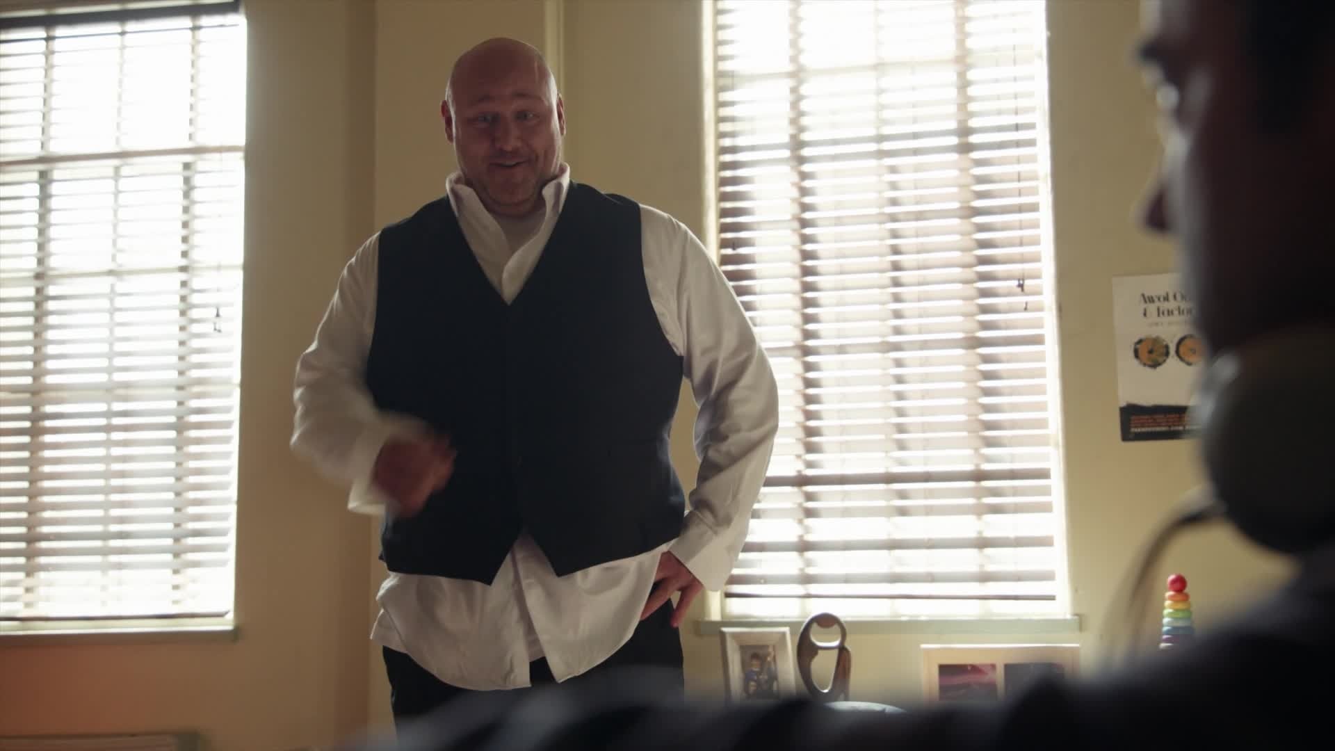 Loudermilk 2021  [S03E06] - Hard for Me to Say I'm Sorry