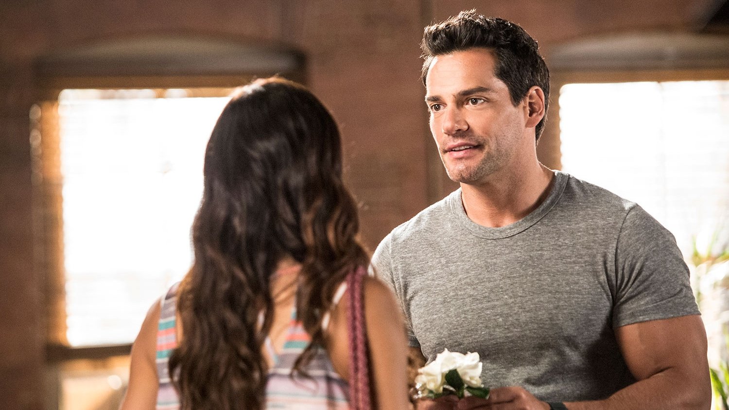 Devious Maids 2015  [S03E06] - She Done Him Wrong