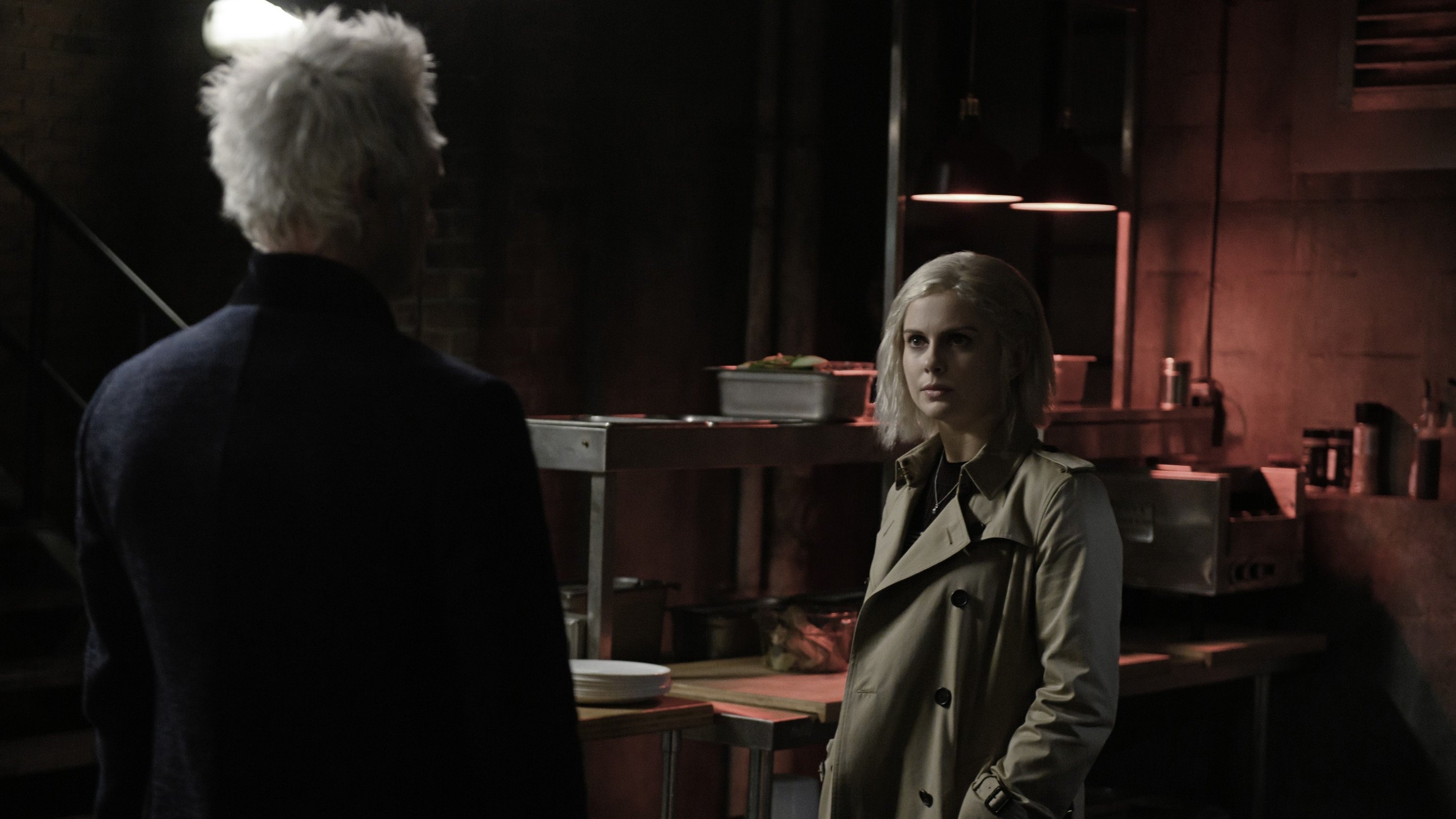 iZombie 2019  [S05E10] - Night and the Zombie City