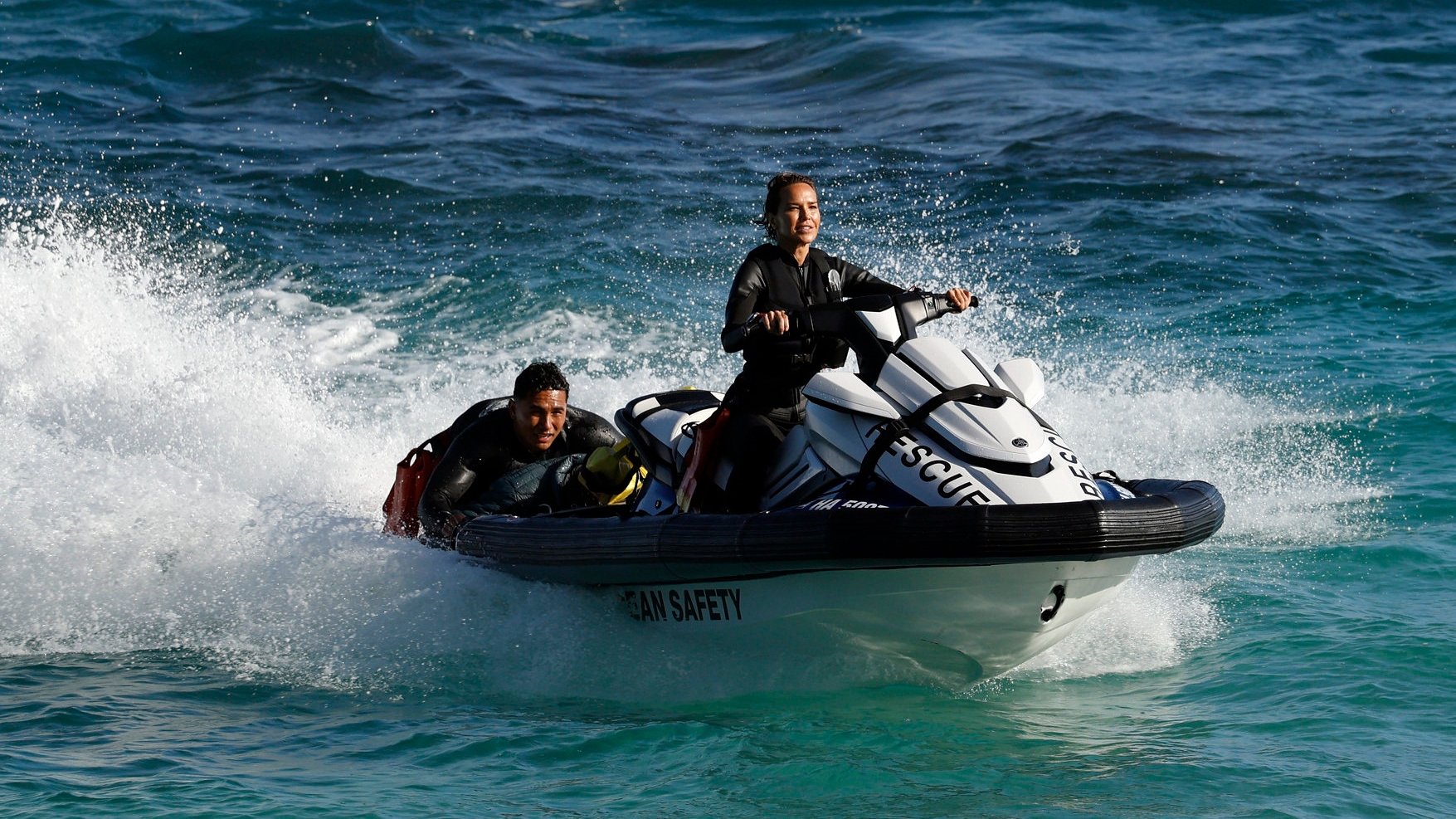 Rescue: HI-Surf 2024  [S01E08] - Drop In
