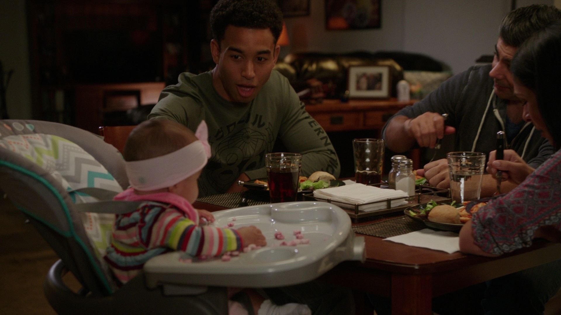 The Fosters 2016  [S04E18] - Dirty Laundry