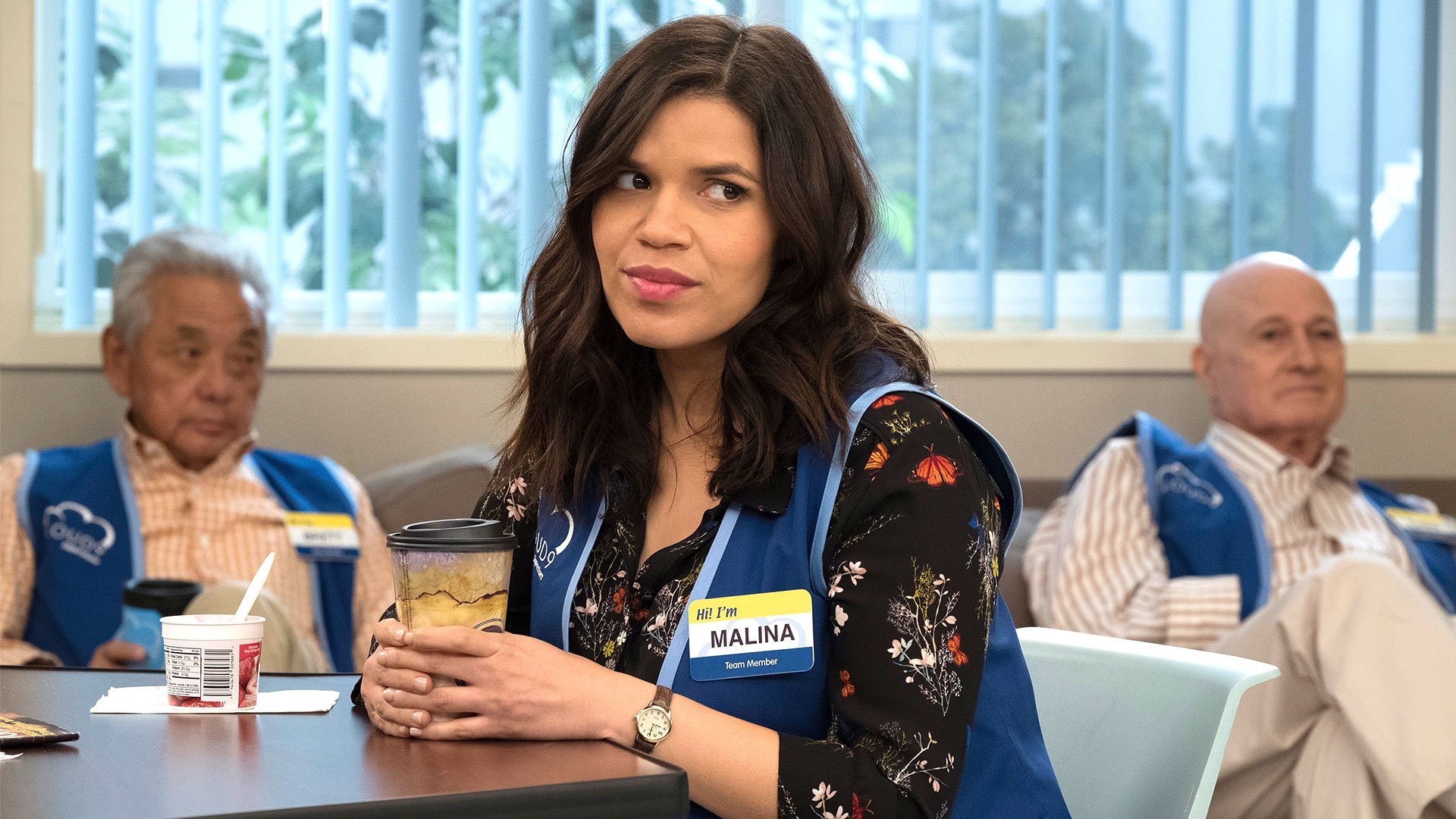 Superstore 2017  [S03E21] - Aftermath