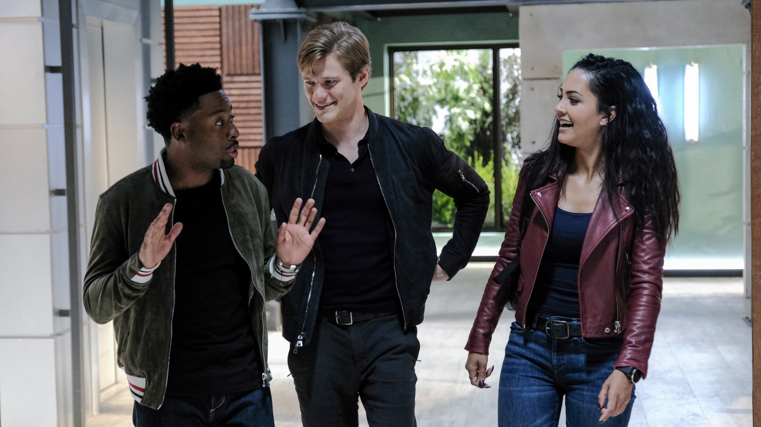 MacGyver 2020  [S04E02] - Red Cell + Quantum + Cold + Committed