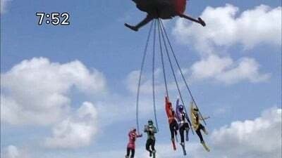 Kaizoku Sentai Gokaiger 2011  [S01E03] - Changing Courage into Magic