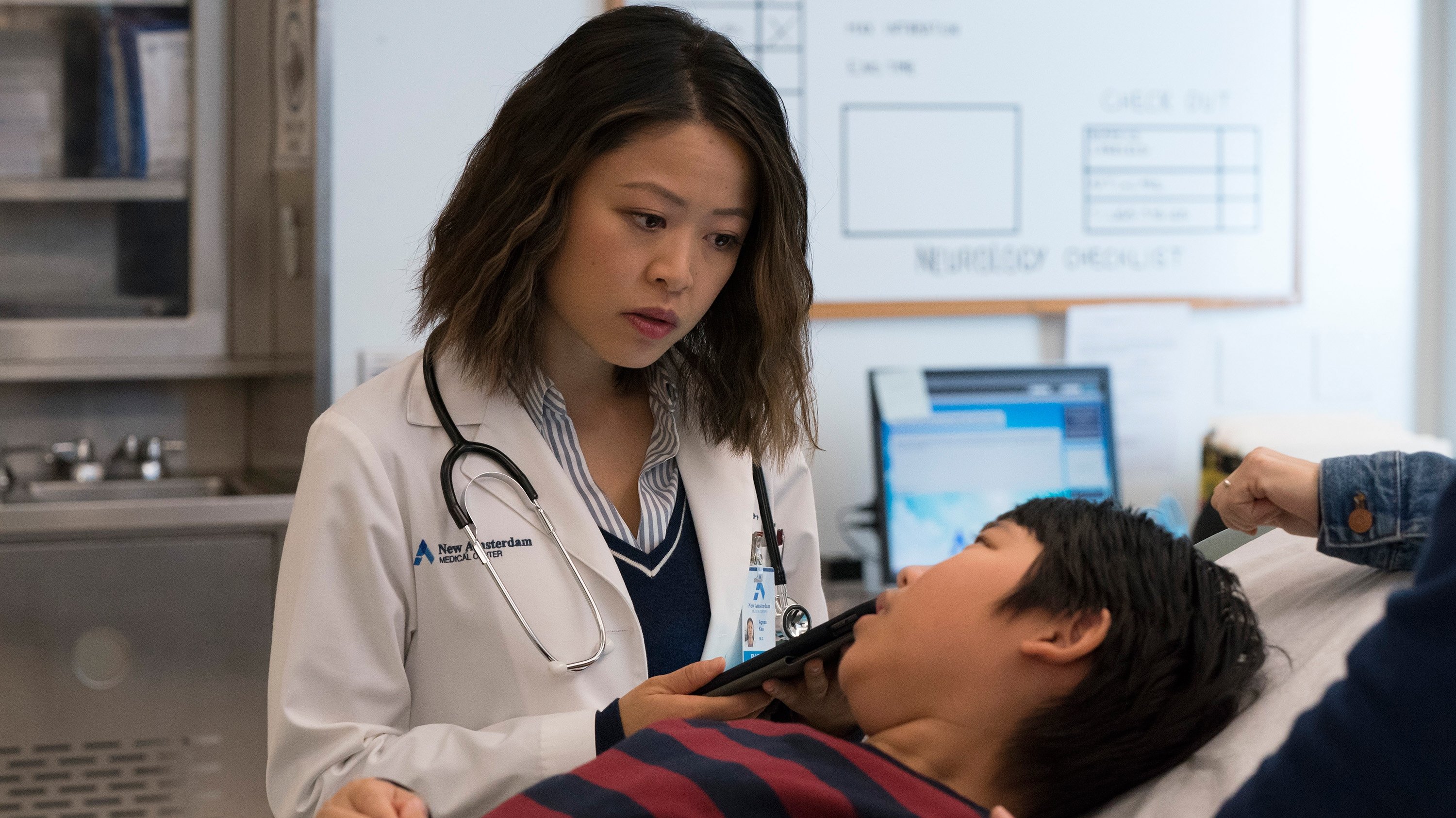 New Amsterdam 2019  [S02E08] - What the Heart Wants